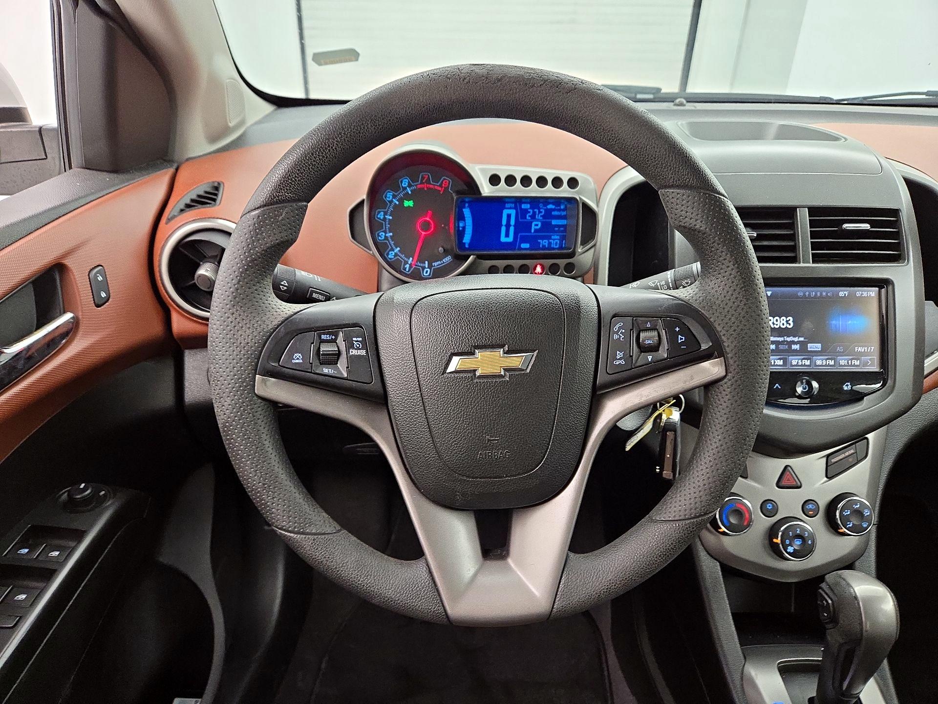 Thumbnail: 2016 Chevrolet Sonic - 10
