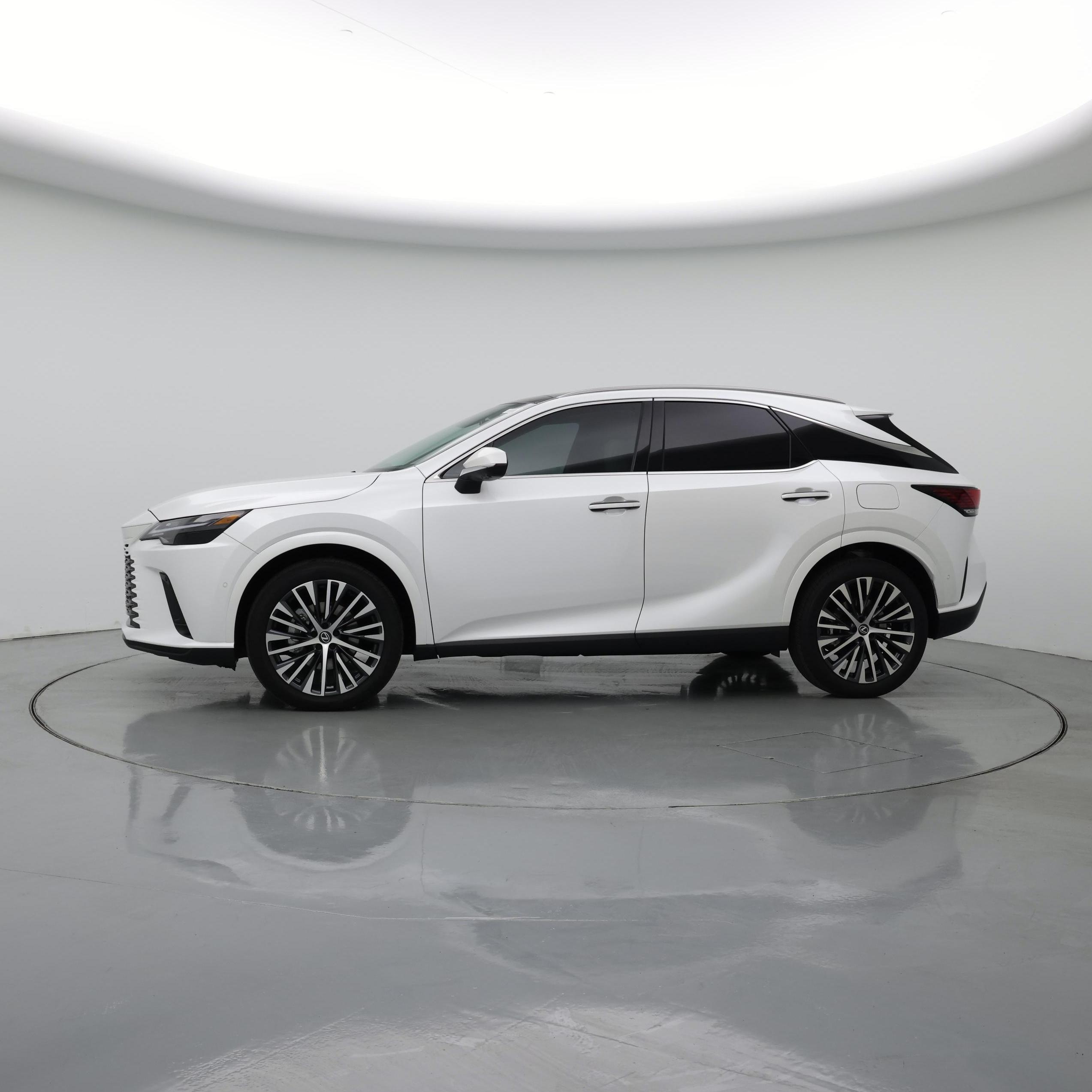 Thumbnail: 2026 Lexus RX - 3