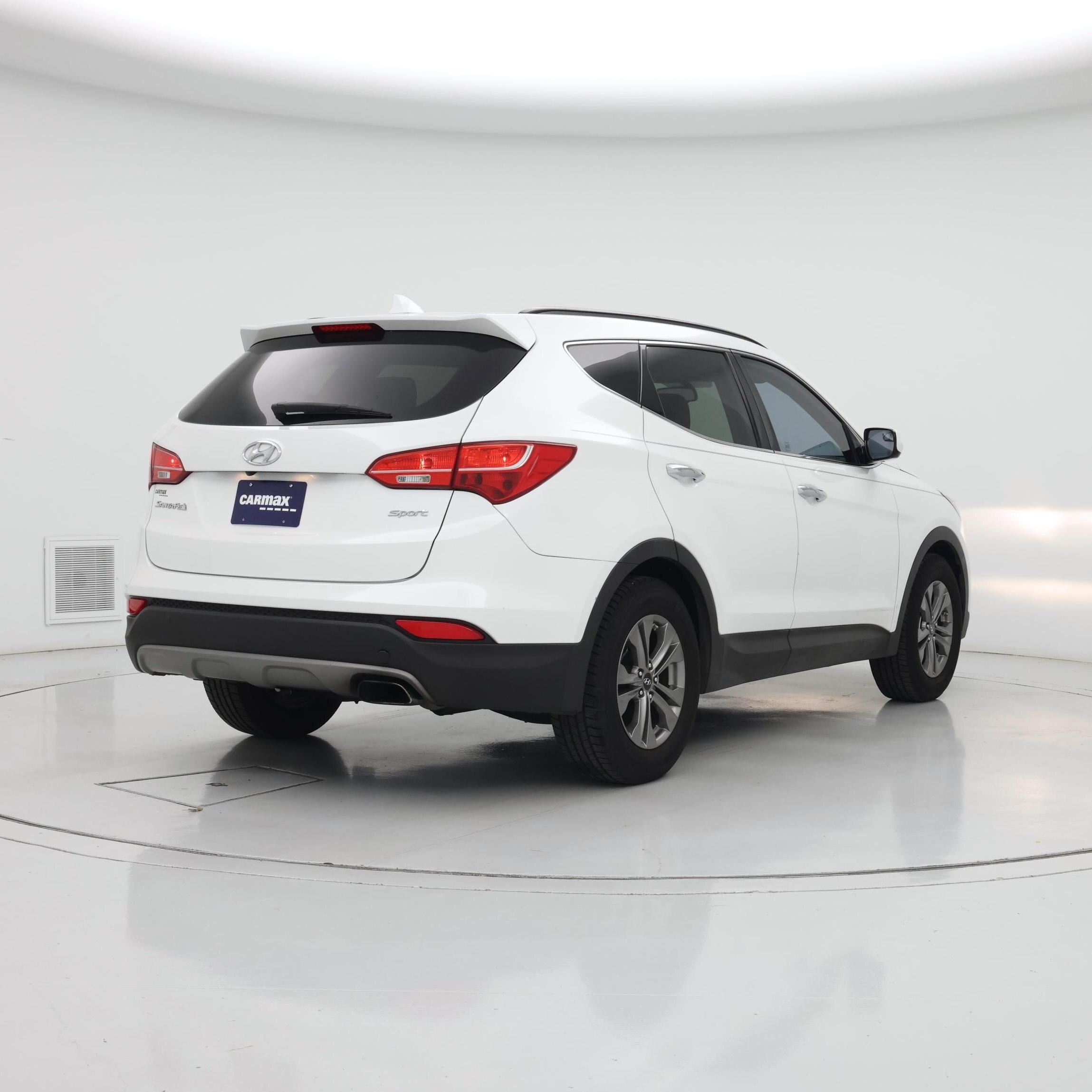 Thumbnail: 2015 Hyundai Santa Fe - 8