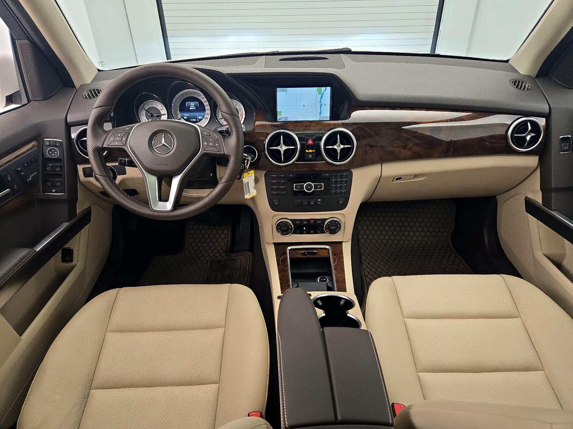 Thumbnail: 2015 Mercedes-Benz GLK - 9