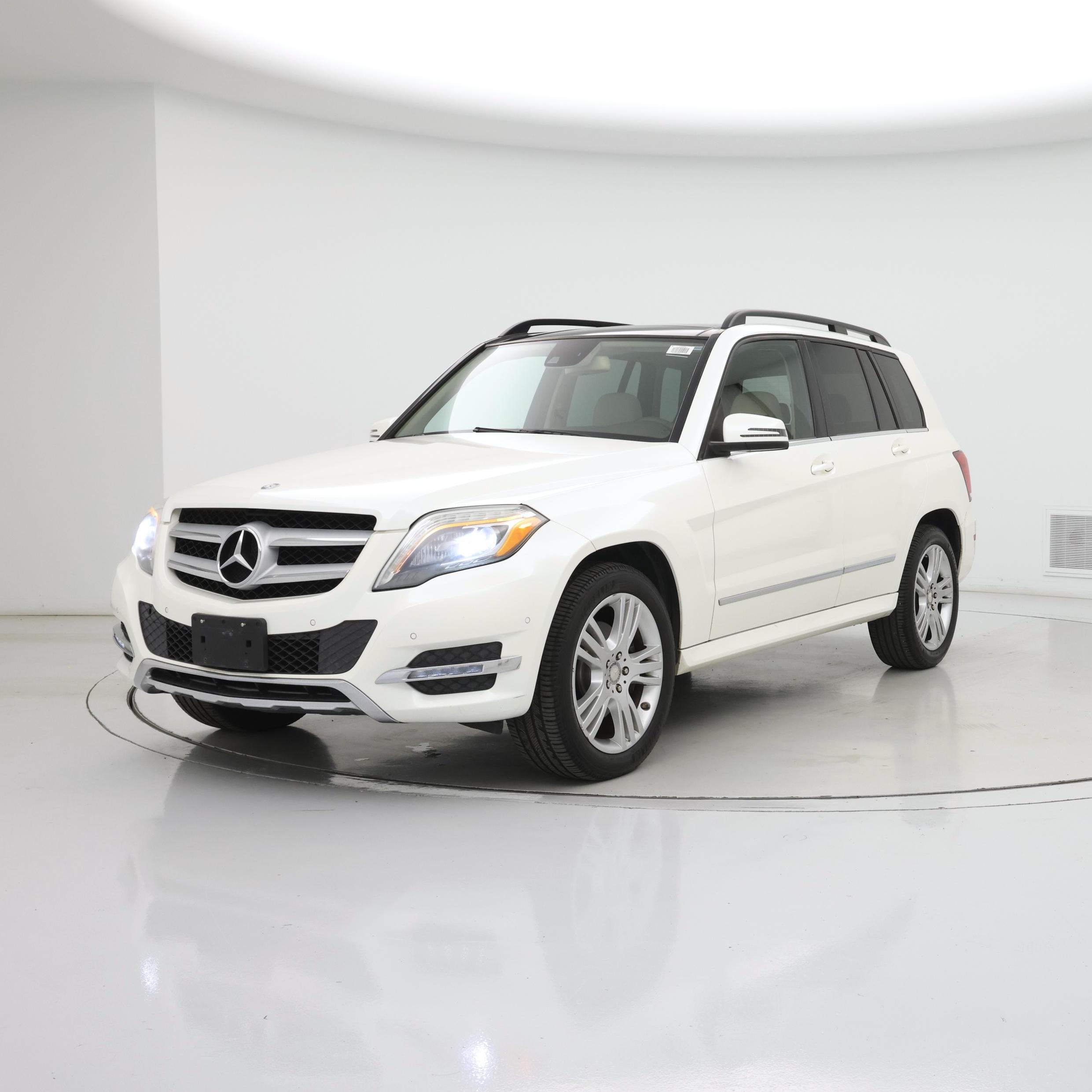 Thumbnail: 2015 Mercedes-Benz GLK - 4