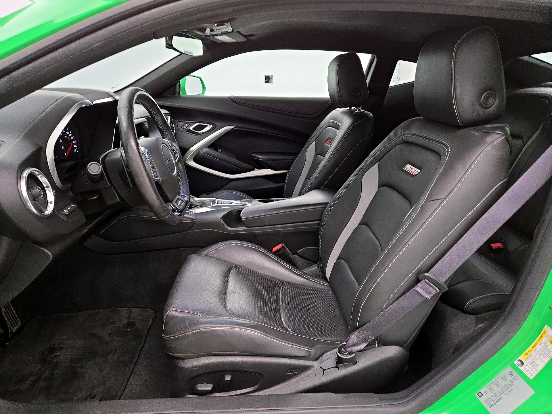 Thumbnail: 2017 Chevrolet Camaro - 11