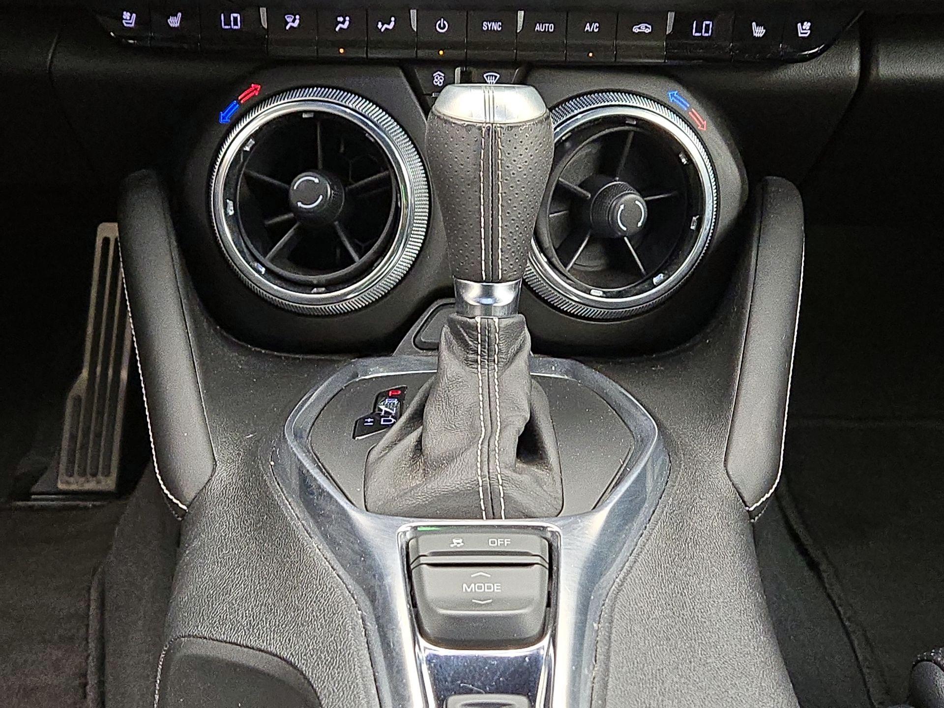 Thumbnail: 2017 Chevrolet Camaro - 18
