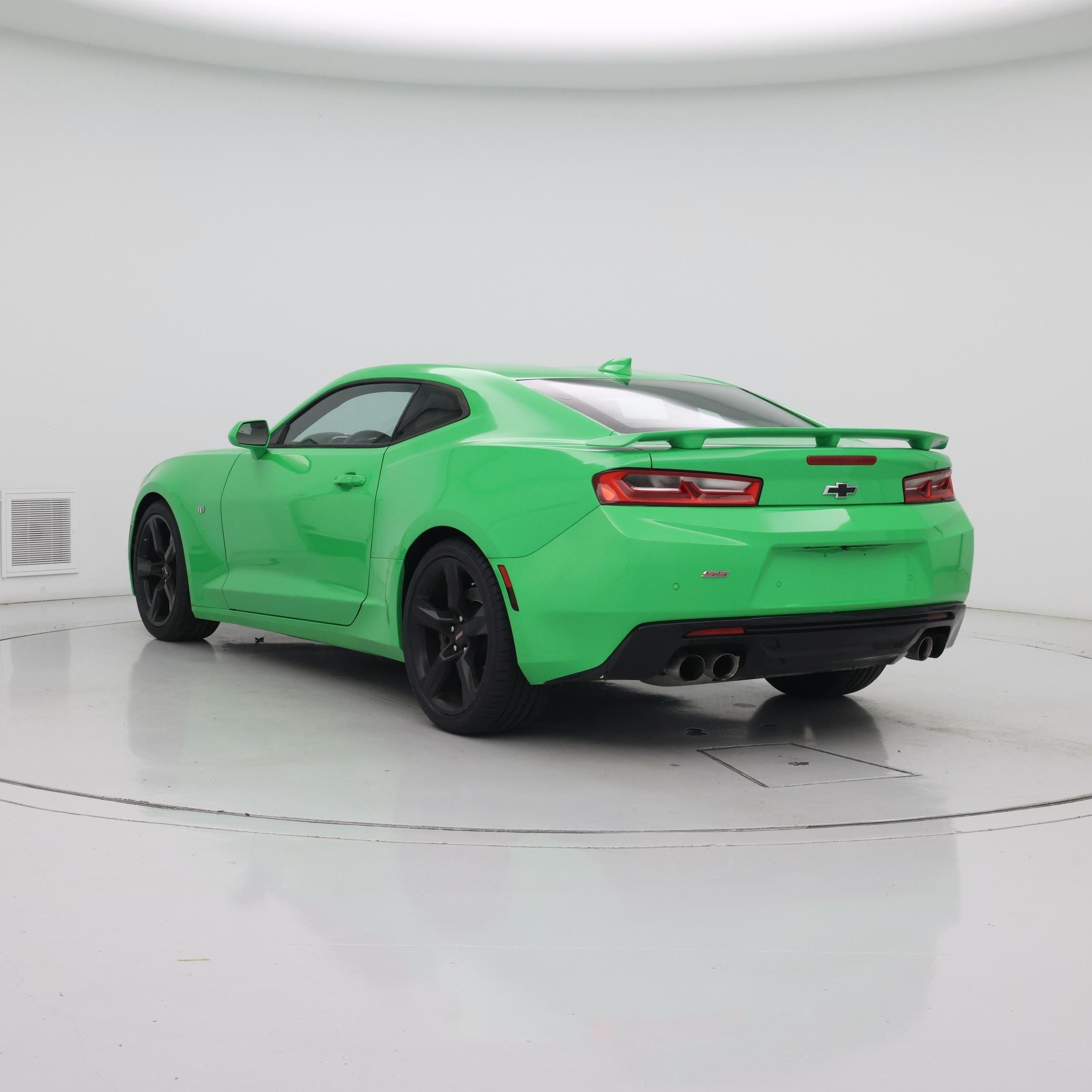 Thumbnail: 2017 Chevrolet Camaro - 2