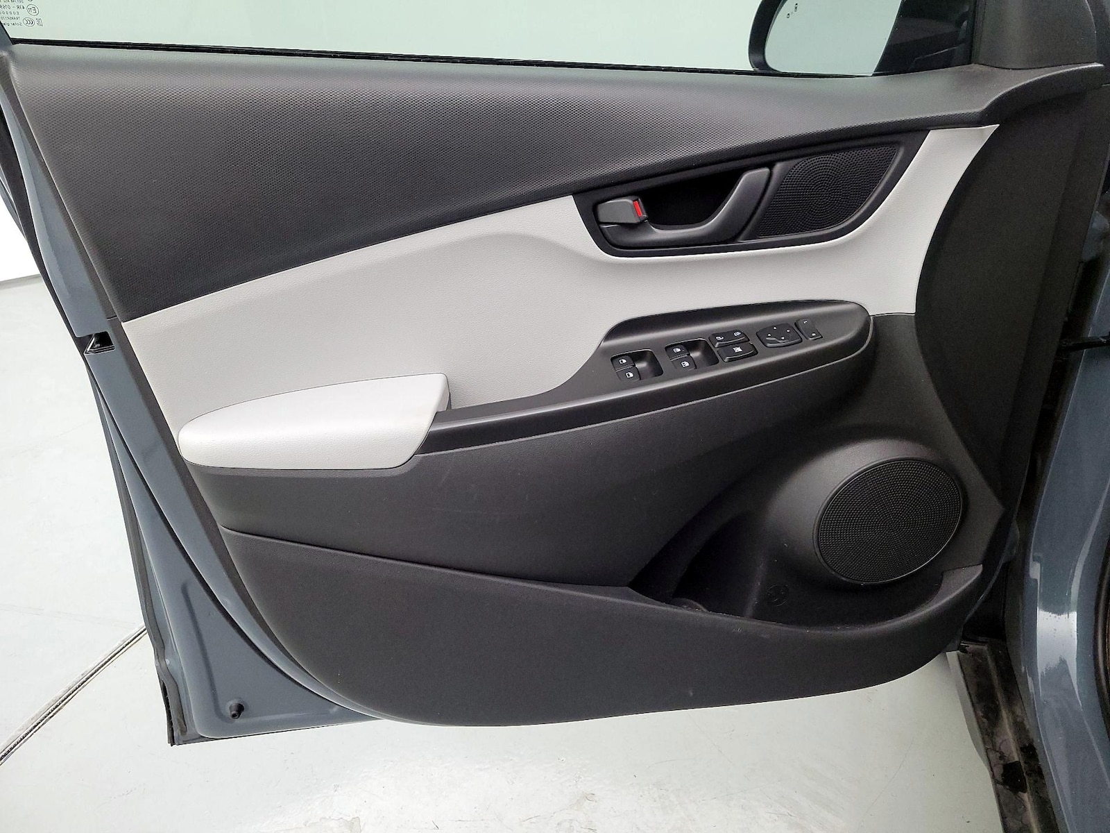 2023 Hyundai Kona SEL - Photo 13
