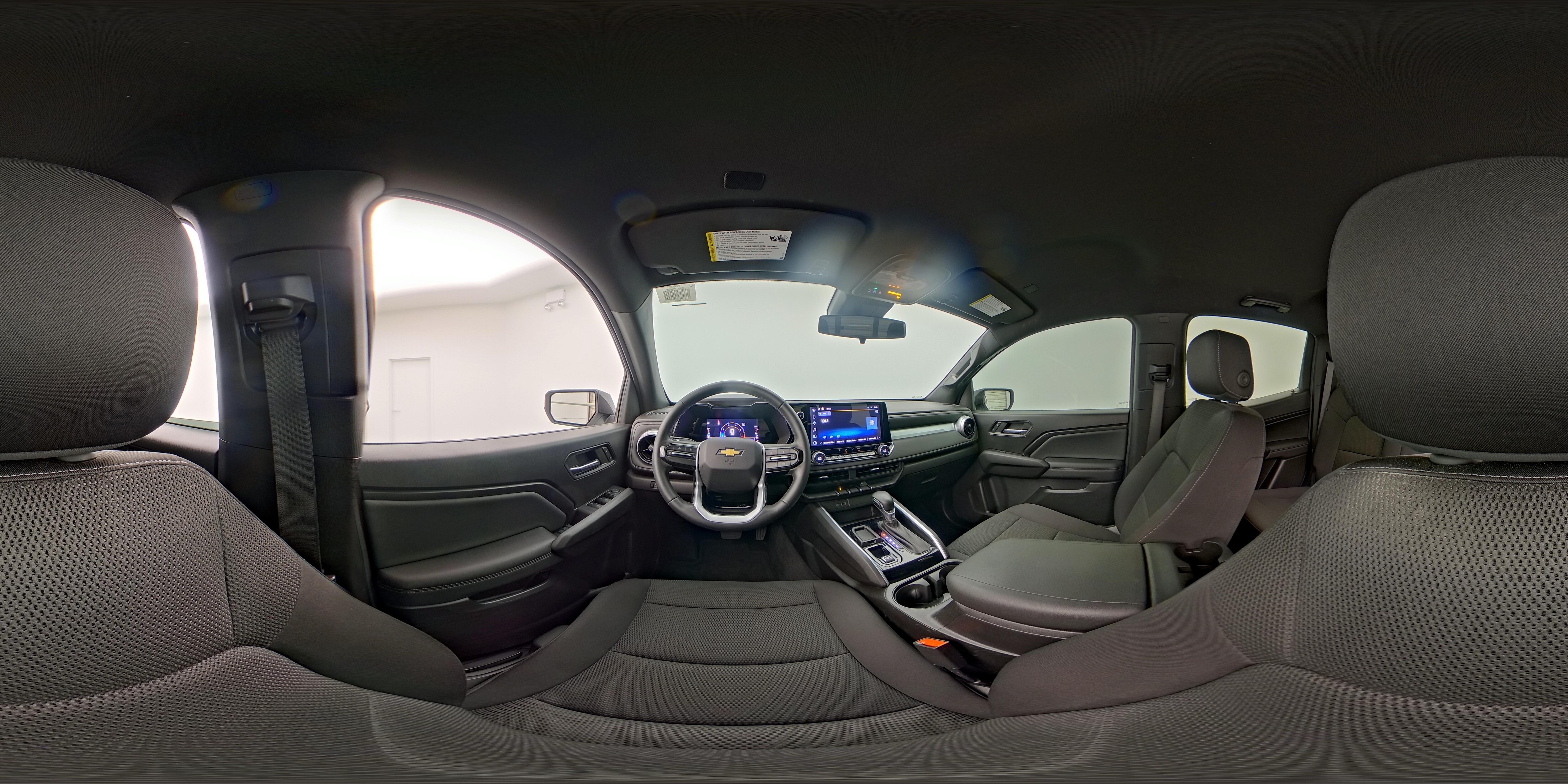 2023 Chevrolet Colorado LT - Photo 26