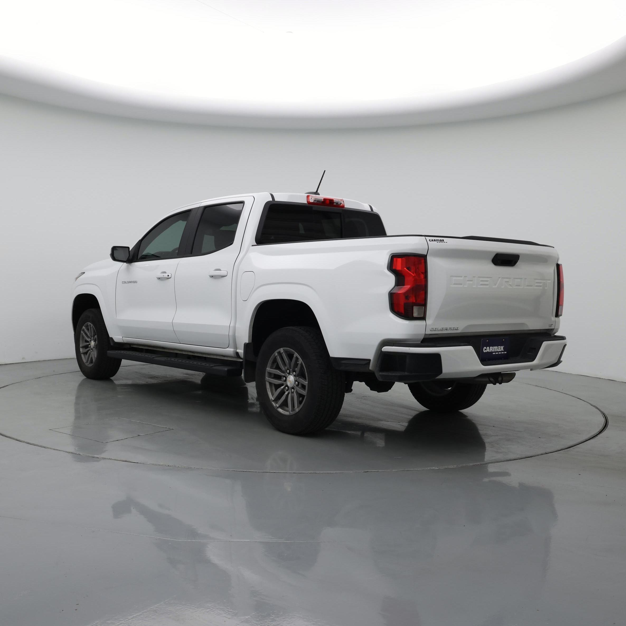 Thumbnail: 2023 Chevrolet Colorado - 2