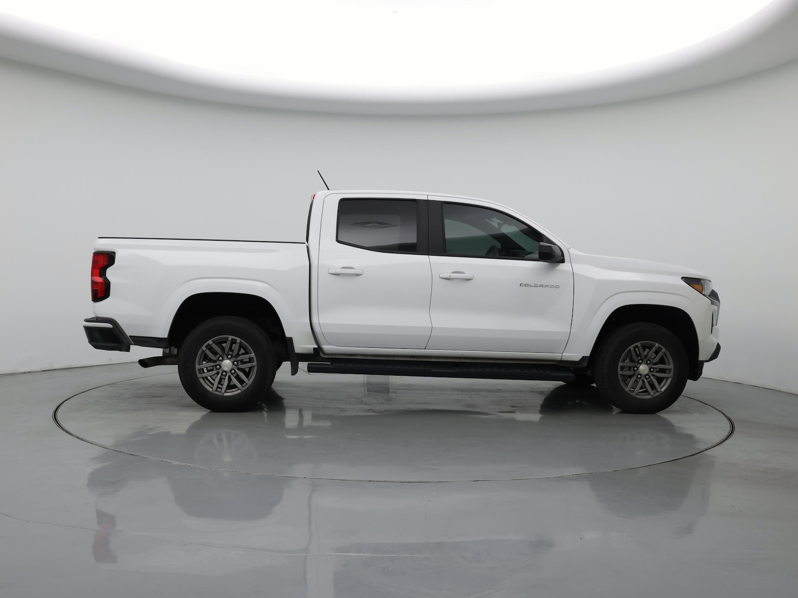 2023 Chevrolet Colorado LT - Photo 8