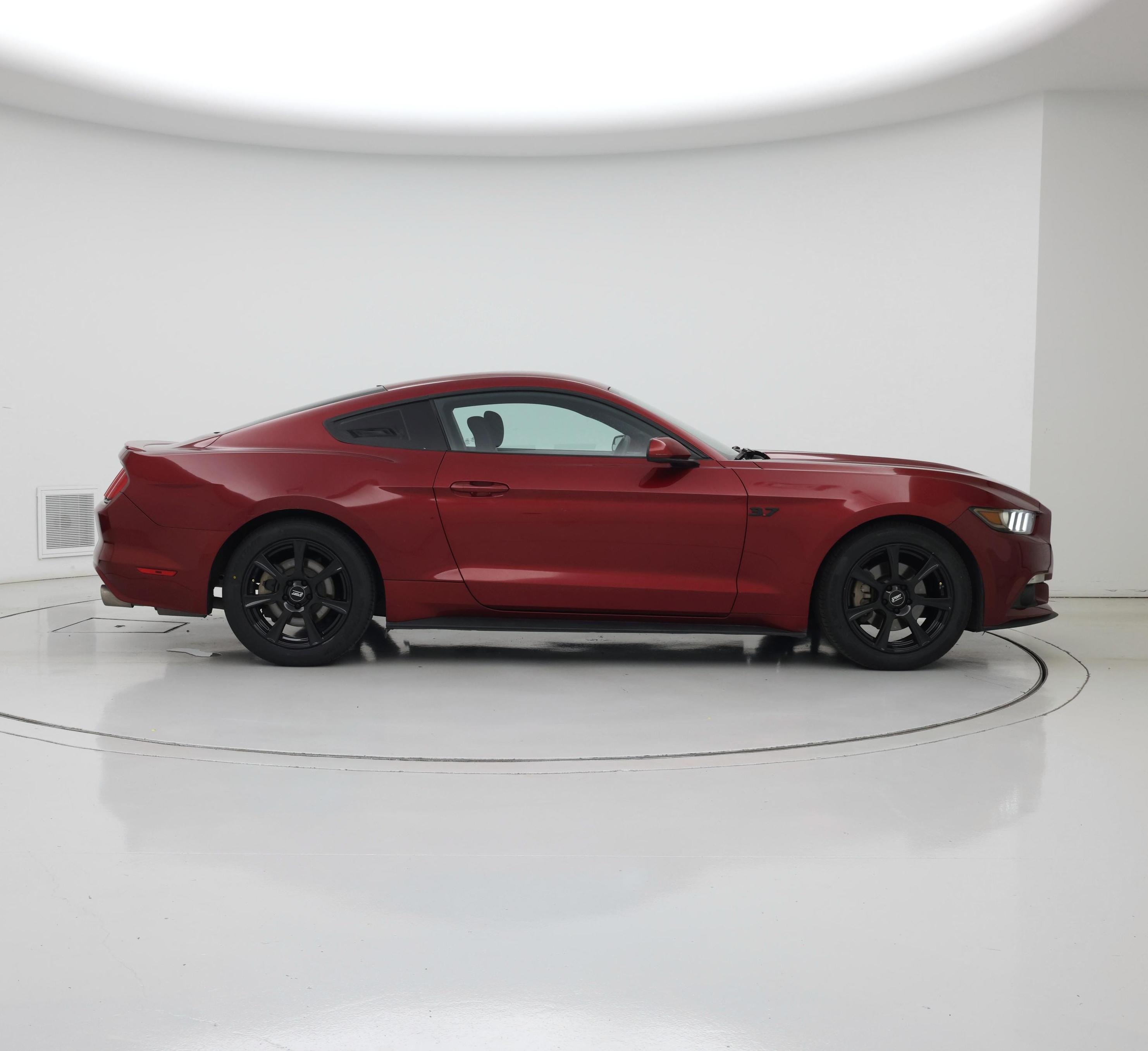 Thumbnail: 2015 Ford Mustang - 7