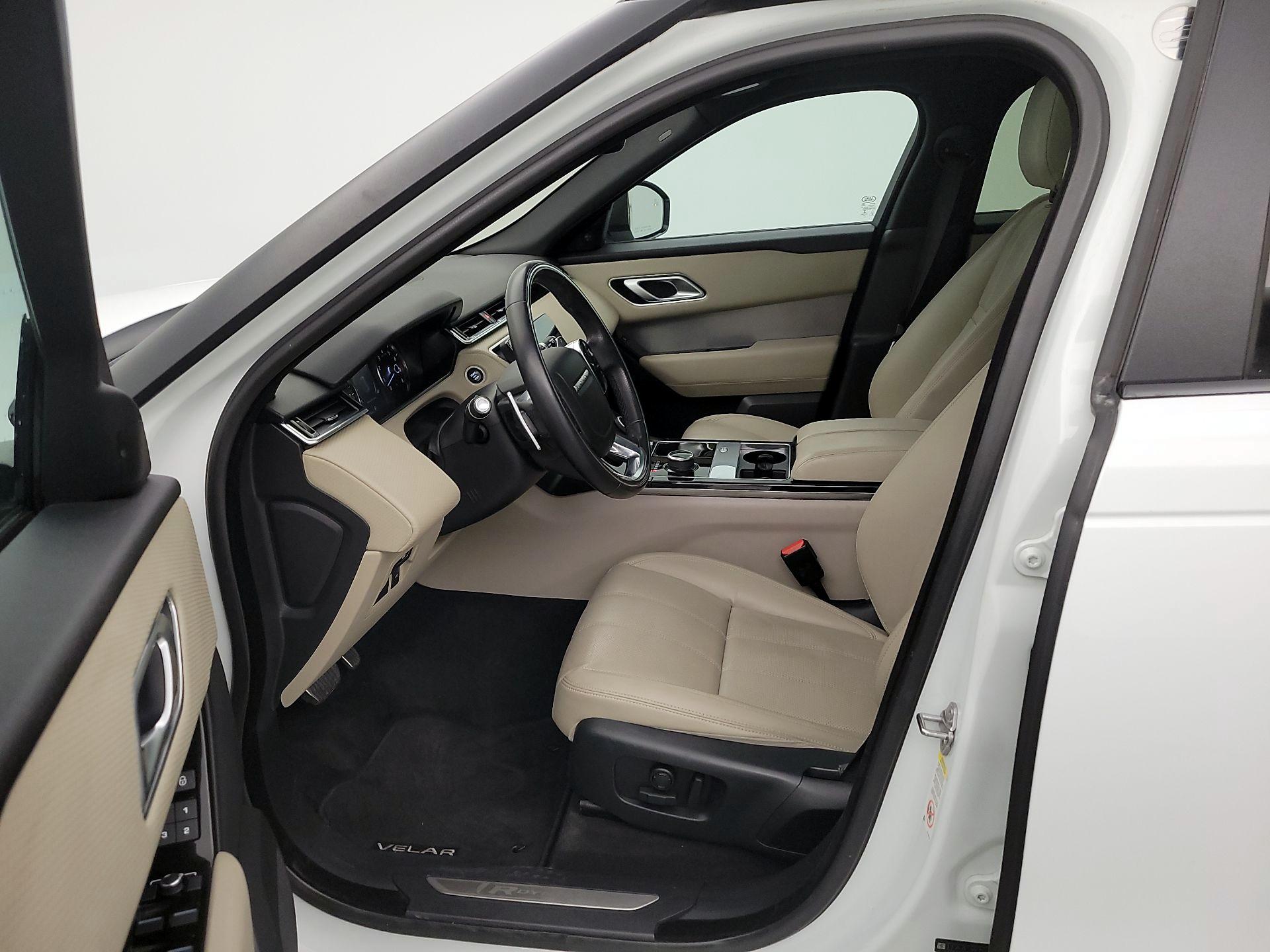 Thumbnail: 2020 Land Rover Range Rover Velar - 11