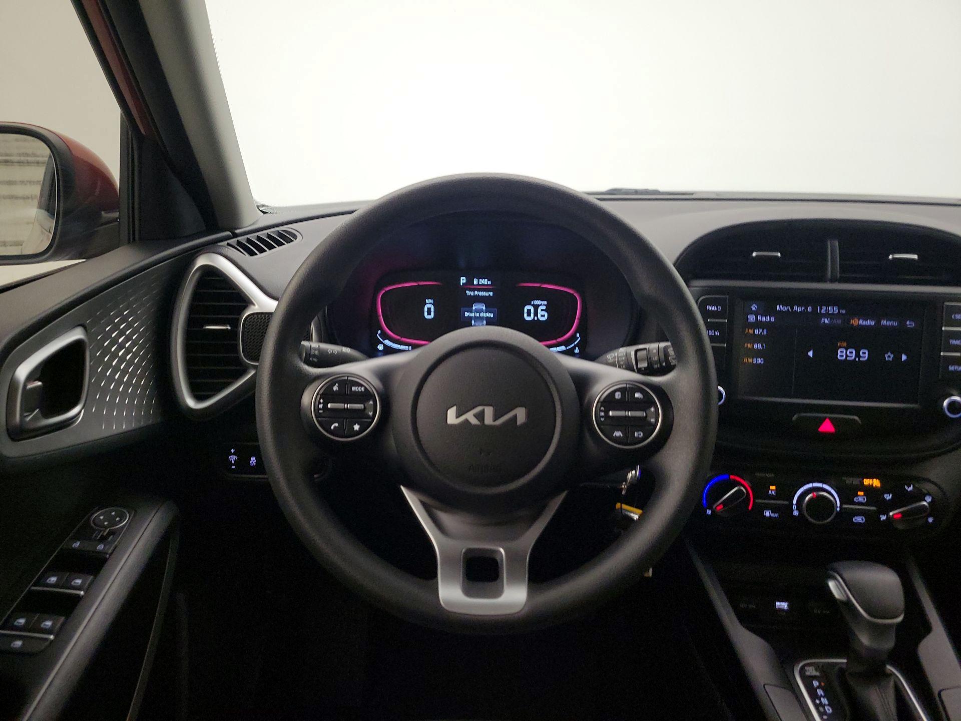 Thumbnail: 2023 Kia Soul - 10