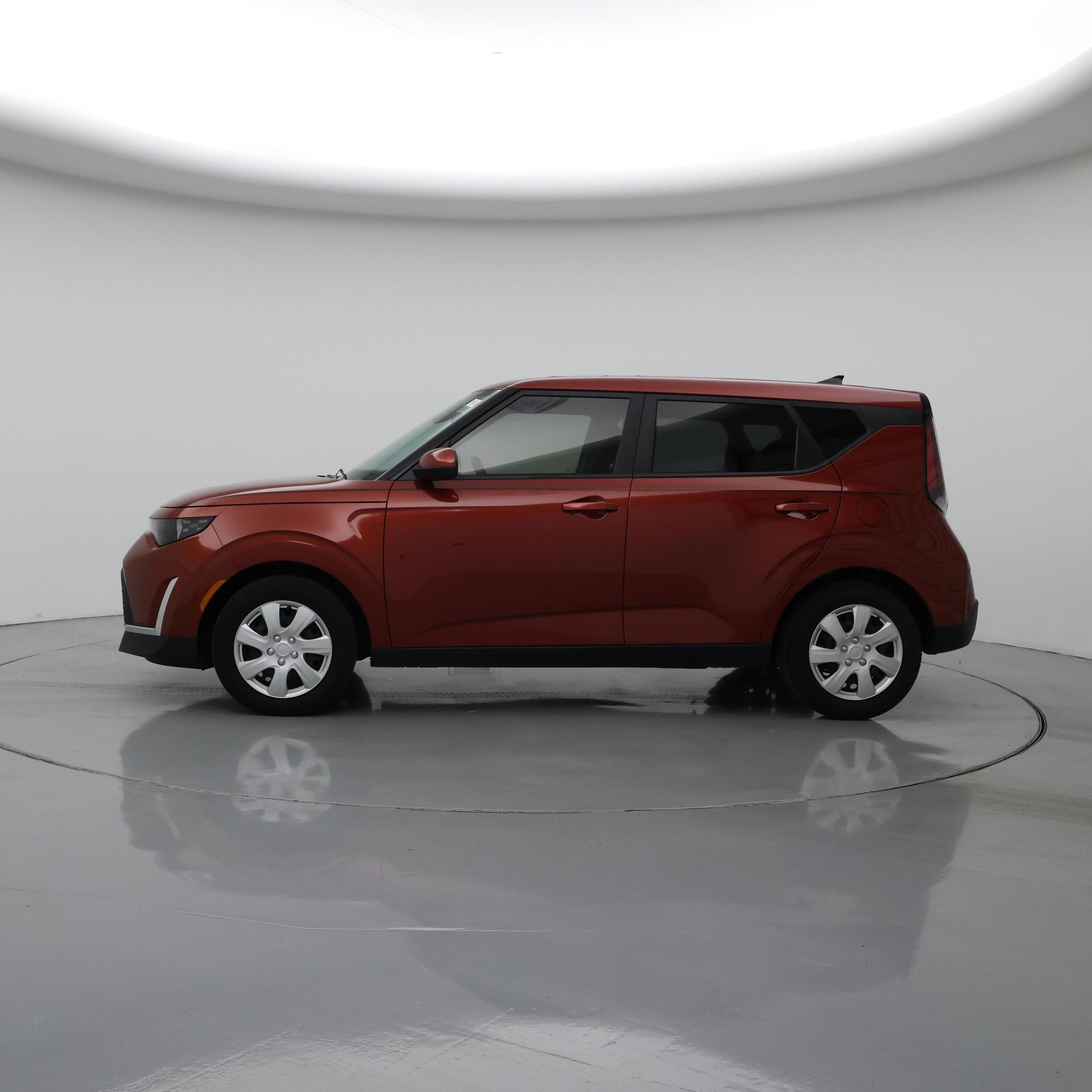 Thumbnail: 2023 Kia Soul - 3