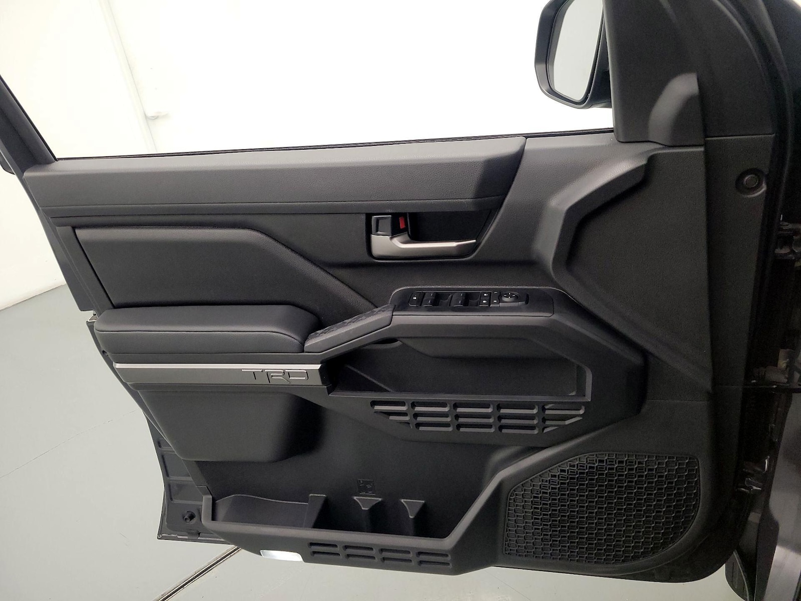 2026 Toyota Tacoma TRD Sport - Photo 13