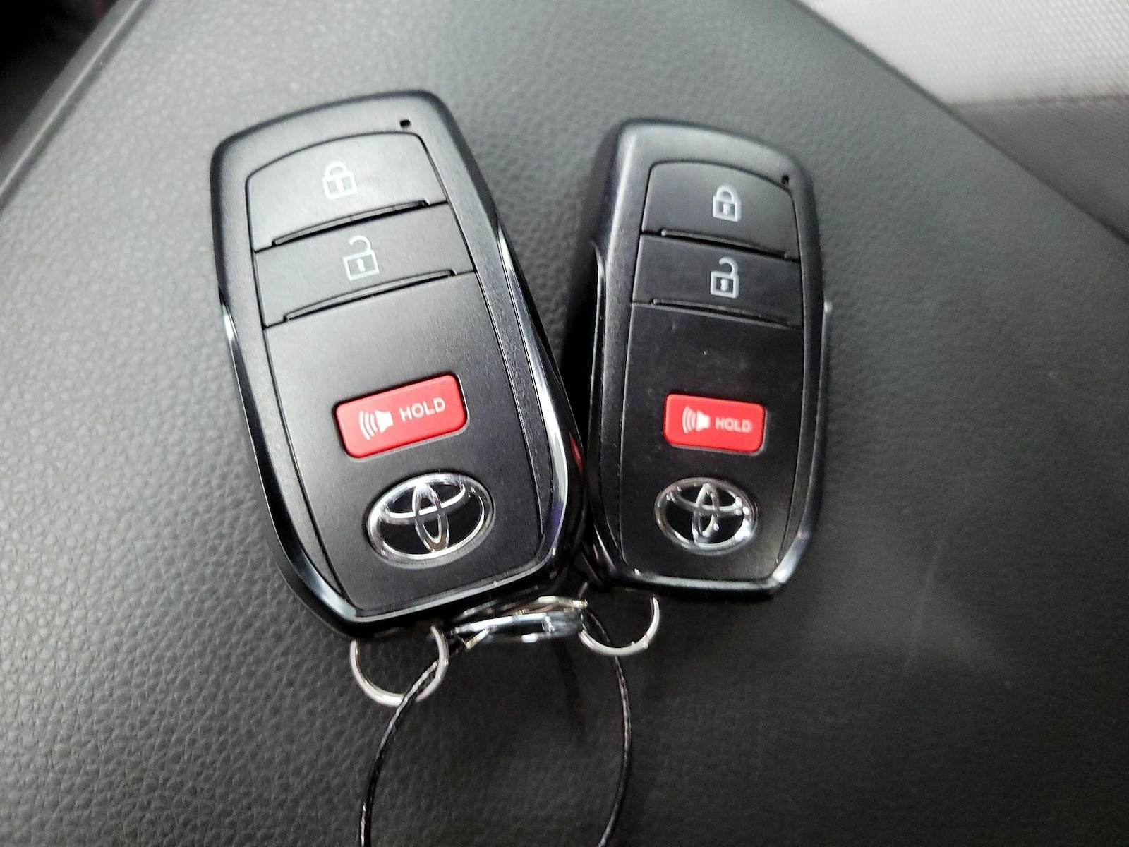 2026 Toyota Tacoma TRD Sport - Photo 23