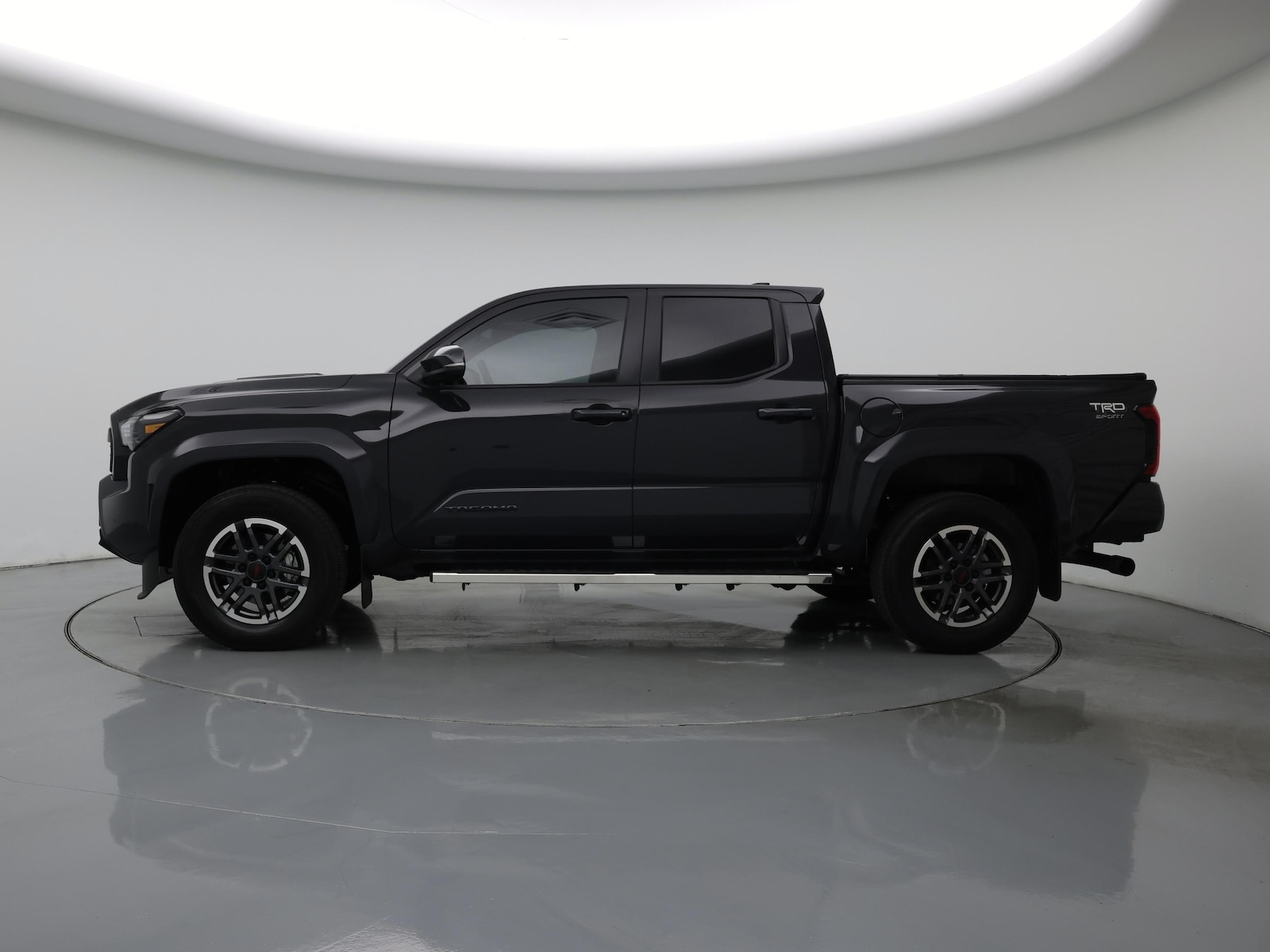 2026 Toyota Tacoma TRD Sport - Photo 4