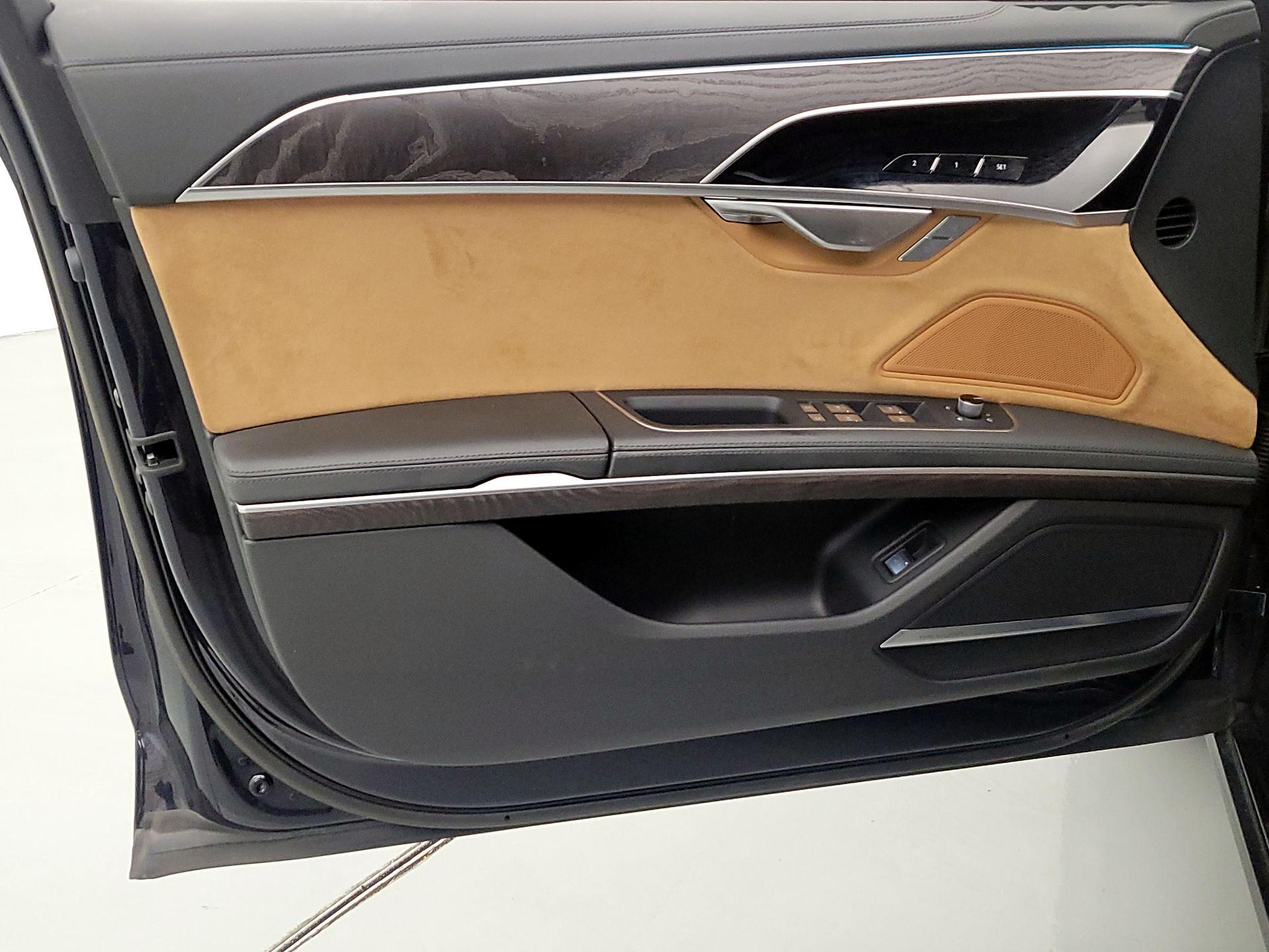 Thumbnail: 2021 Audi A8 - 12