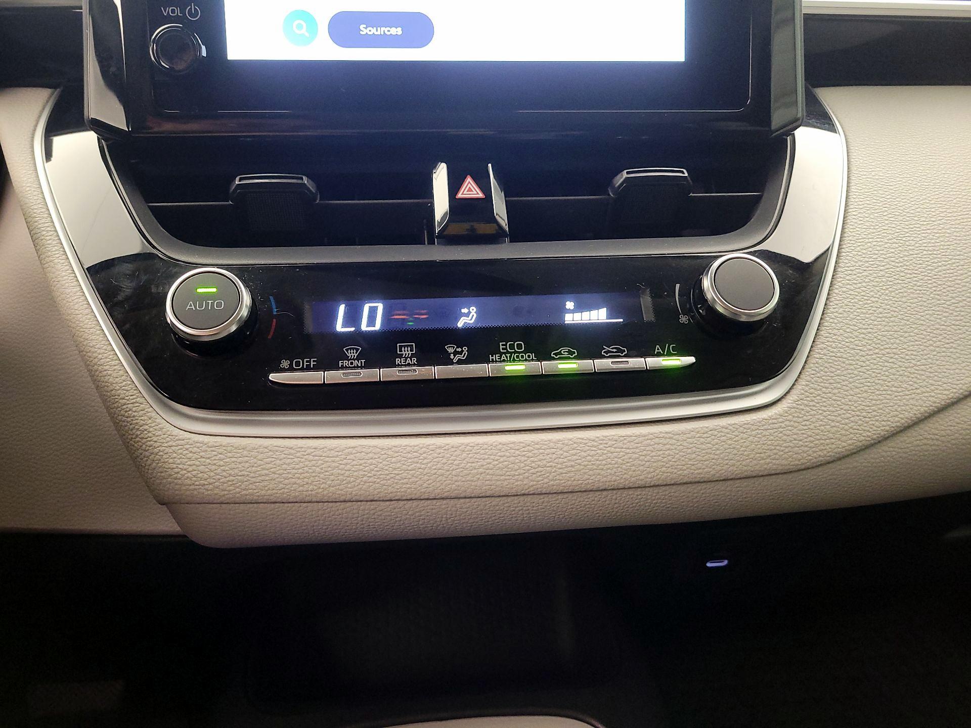 Thumbnail: 2024 Toyota Corolla - 16