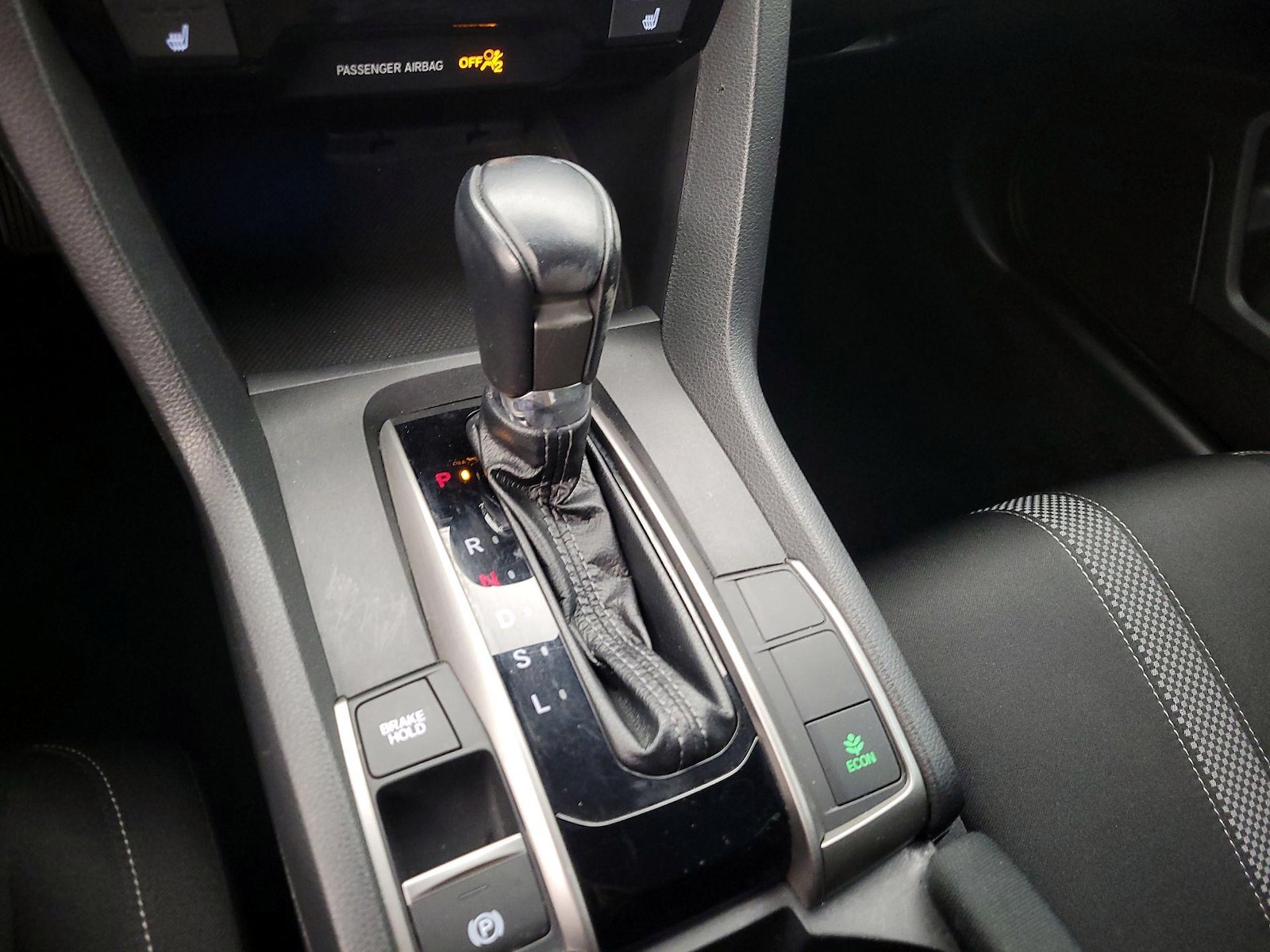 2021 Honda Civic Hatchback EX - Photo 18