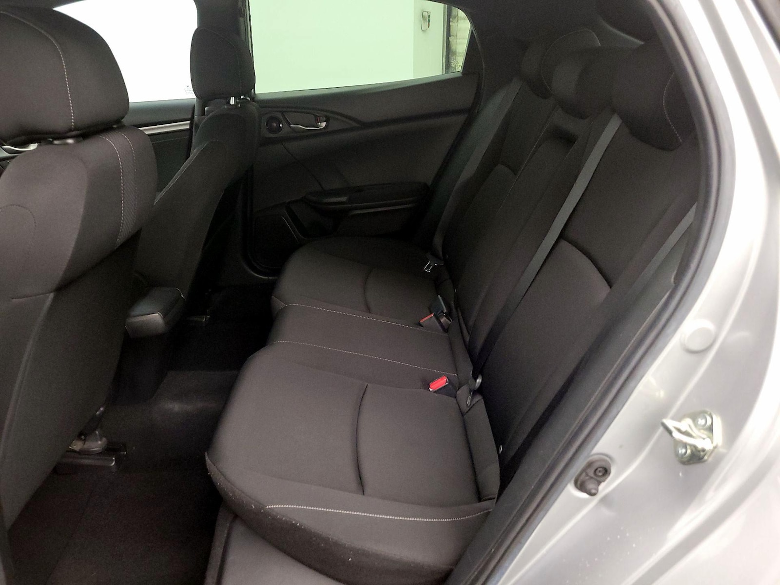 2021 Honda Civic Hatchback EX - Photo 21