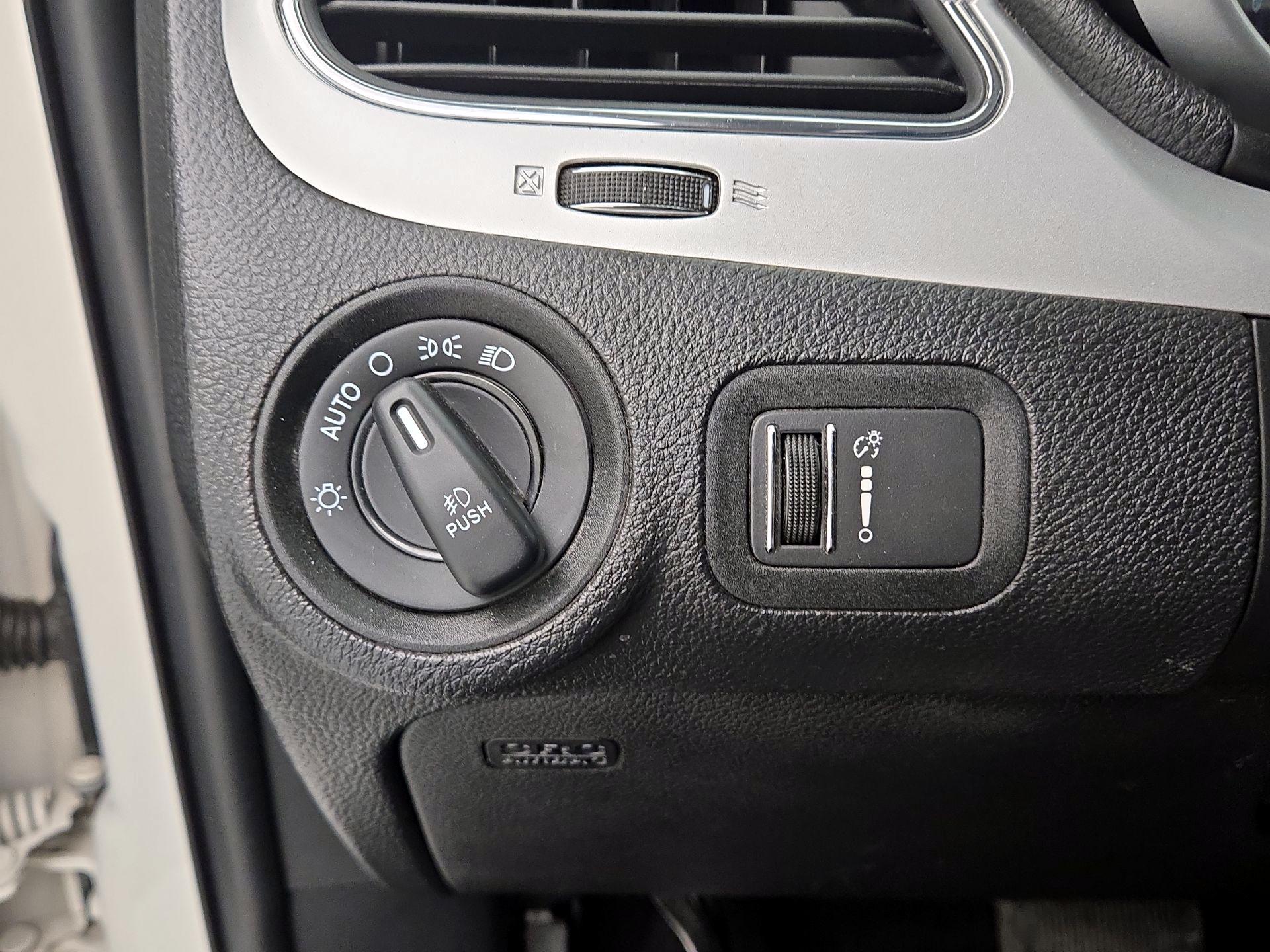 Thumbnail: 2019 Dodge Journey - 13