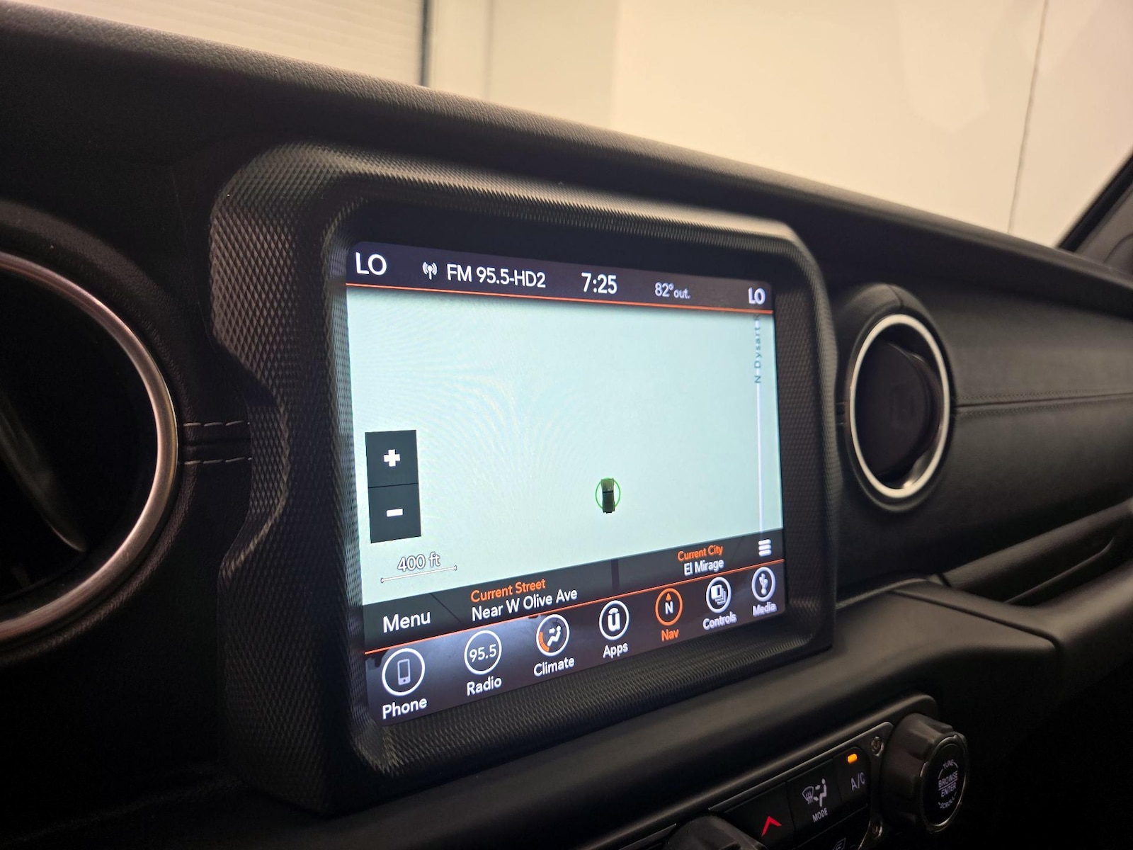 2019 Jeep Wrangler Unlimited Sahara - Photo 15