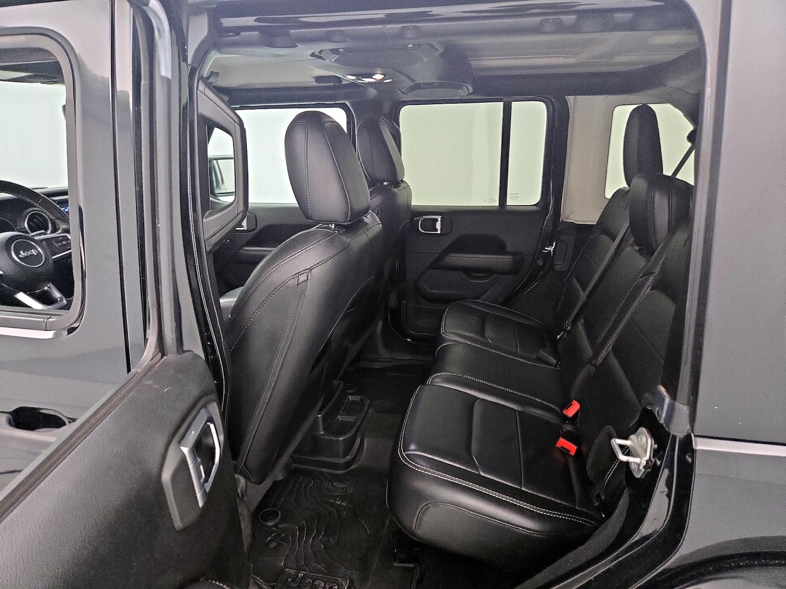 2019 Jeep Wrangler Unlimited Sahara - Photo 21