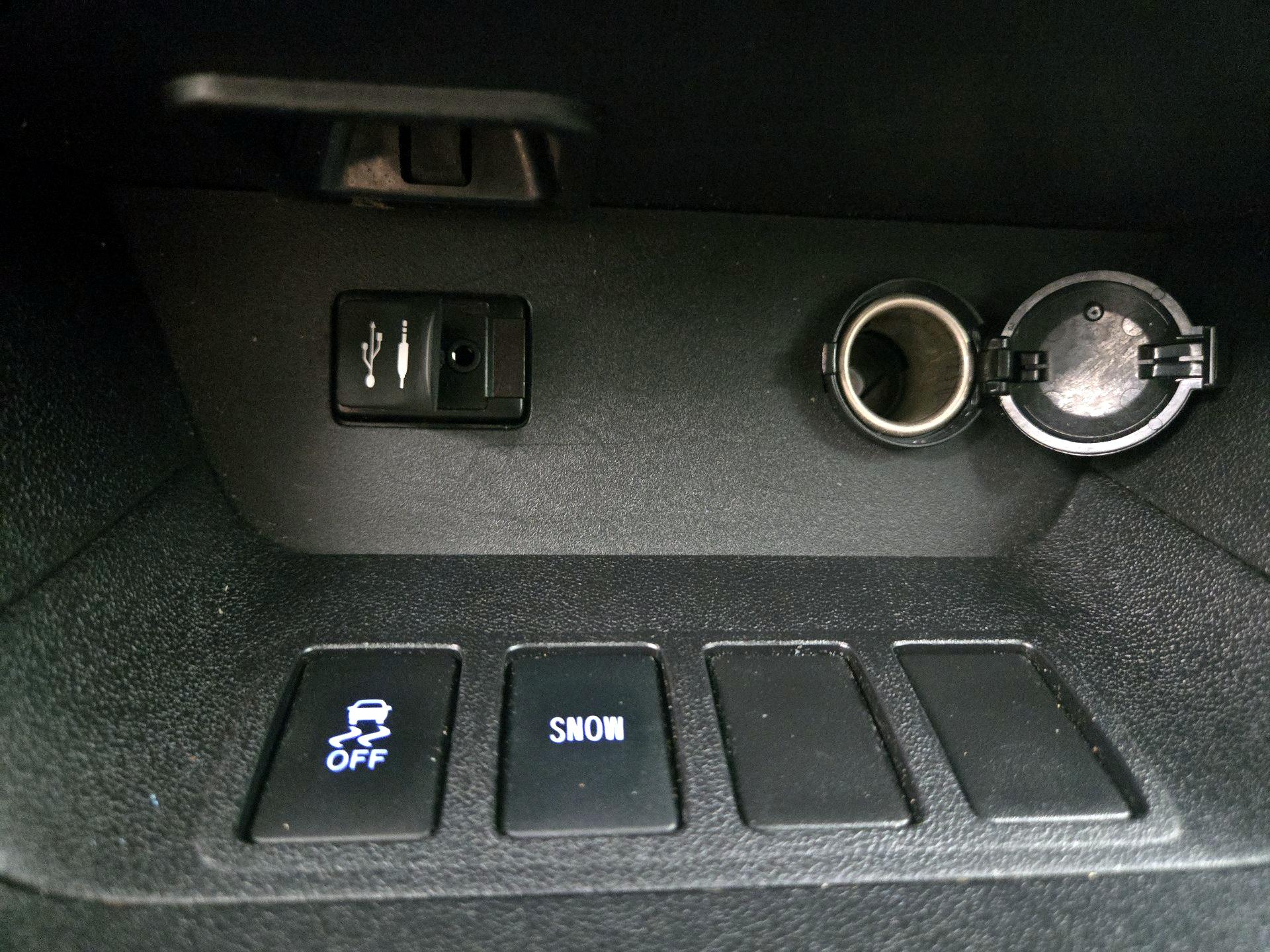 Thumbnail: 2014 Toyota Highlander - 19