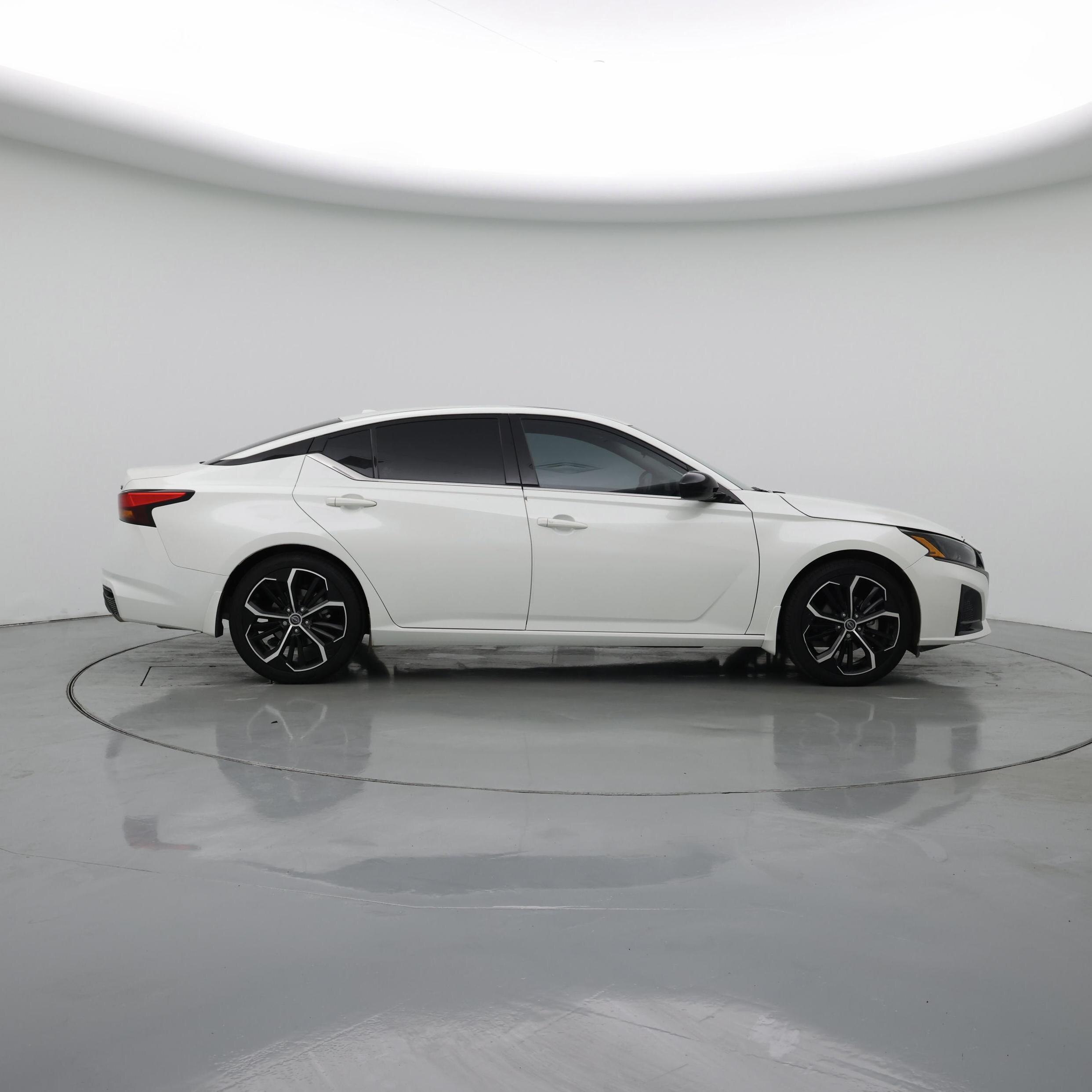 Thumbnail: 2023 Tesla Model Y - 7