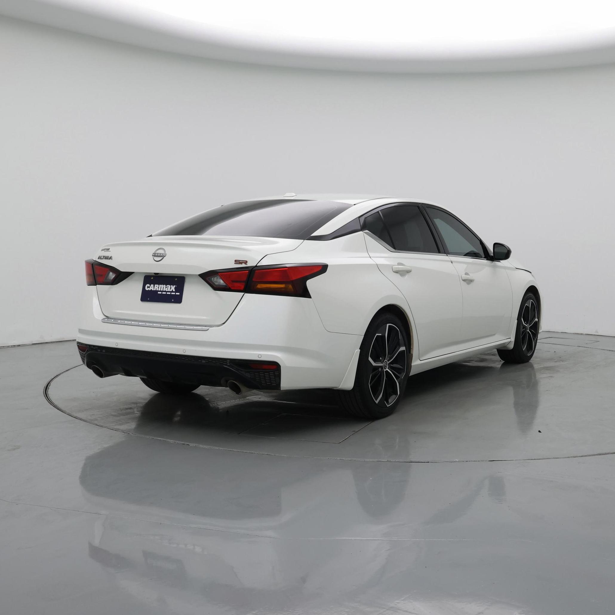 Thumbnail: 2023 Tesla Model Y - 8