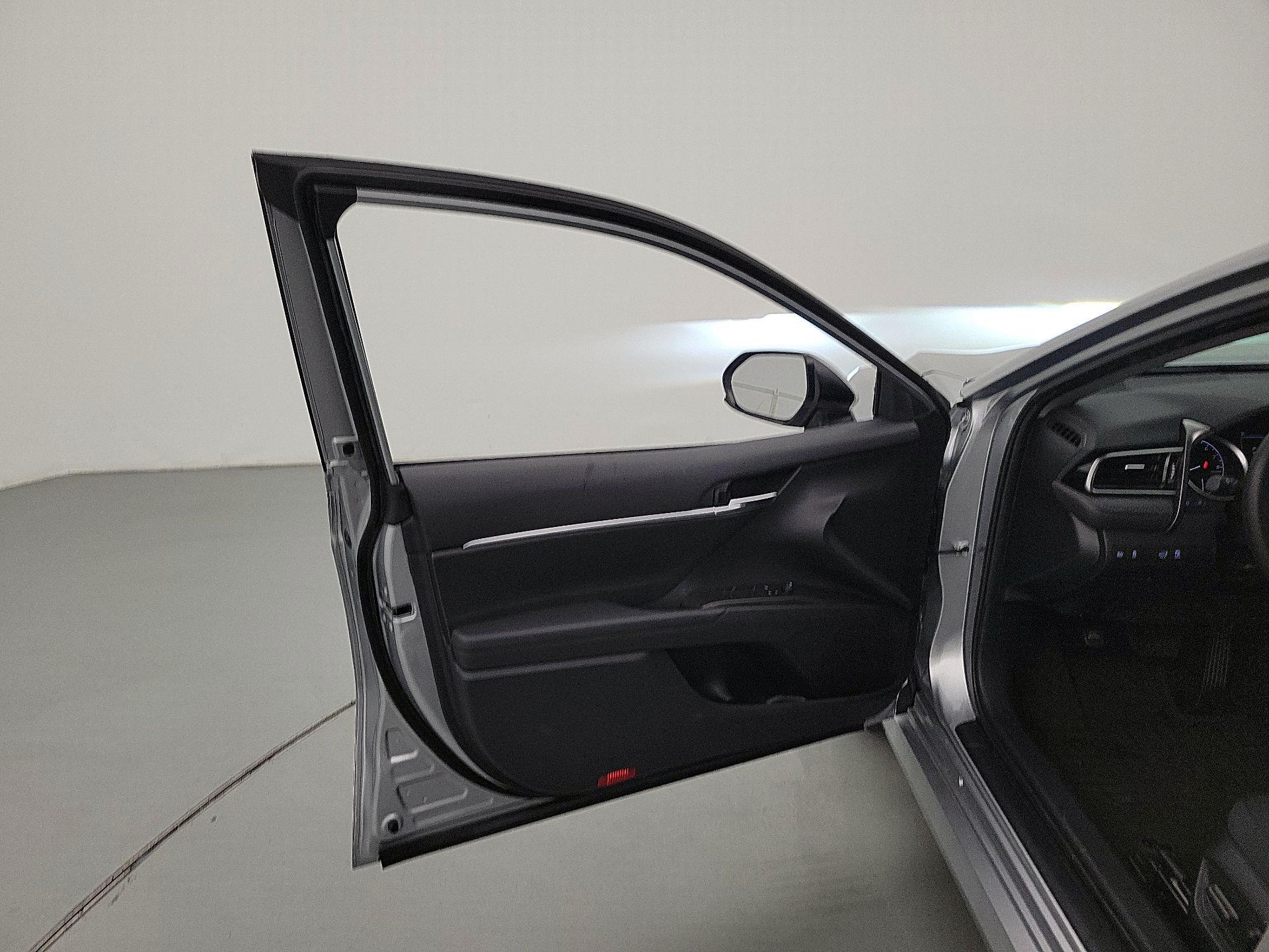 Thumbnail: 2024 Toyota Camry - 12