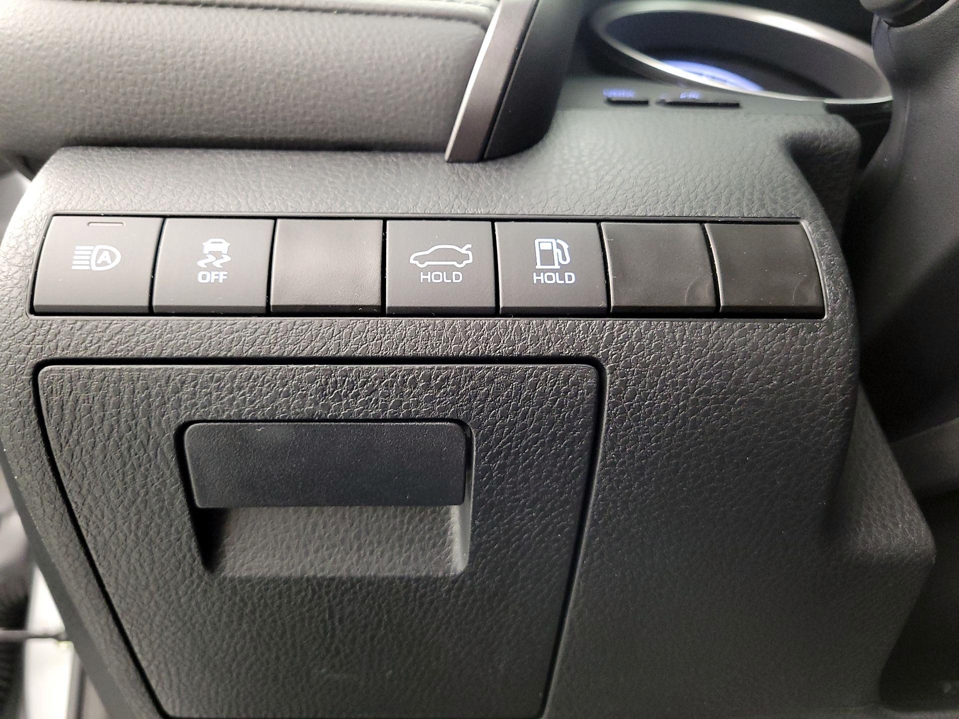 Thumbnail: 2024 Toyota Camry - 13