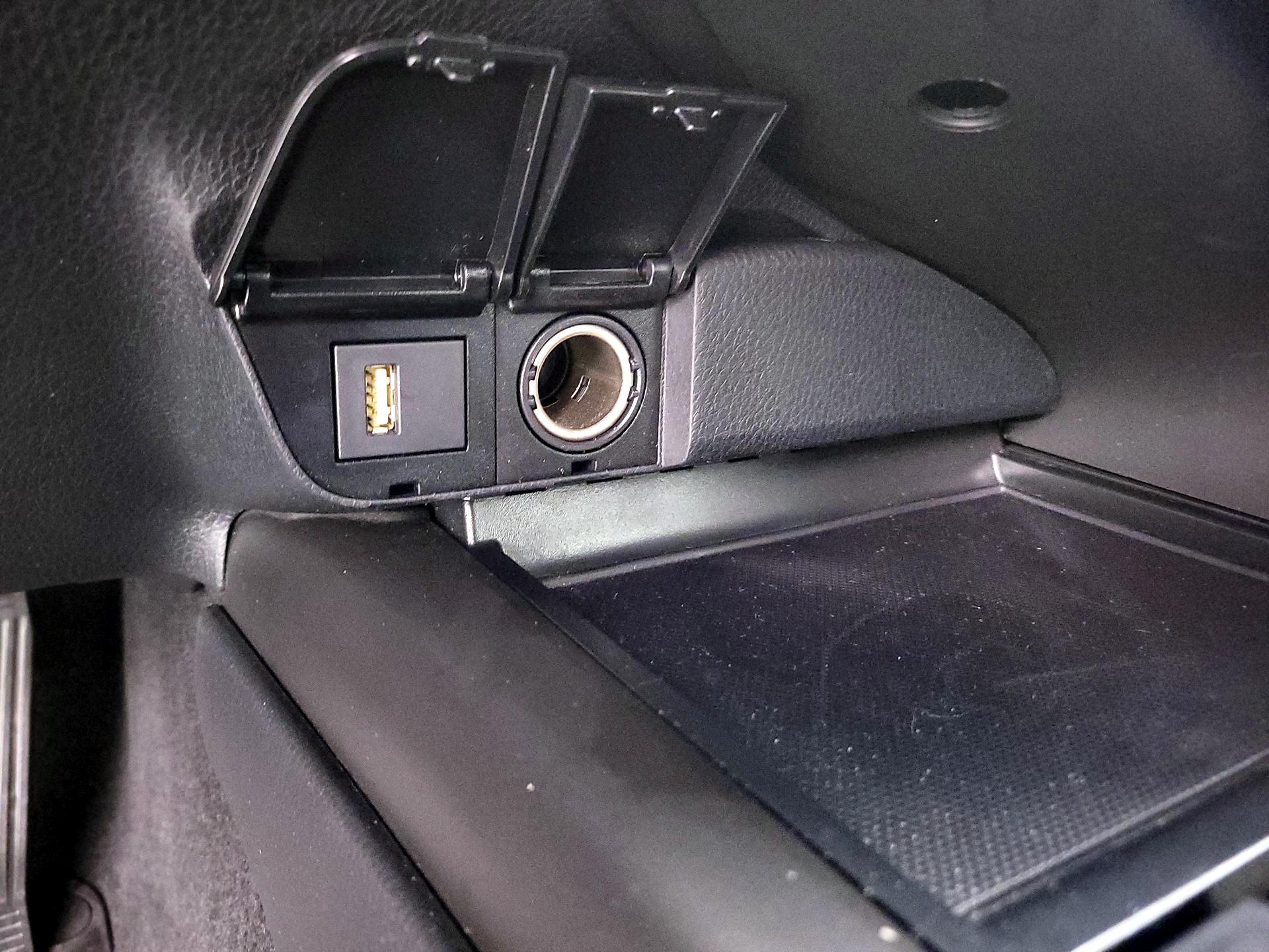 Thumbnail: 2024 Toyota Camry - 18