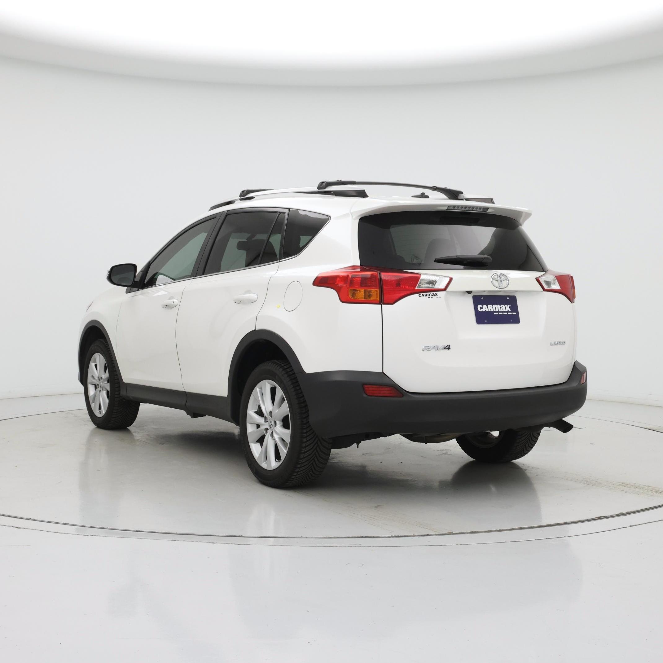 Thumbnail: 2014 Toyota RAV4 - 2