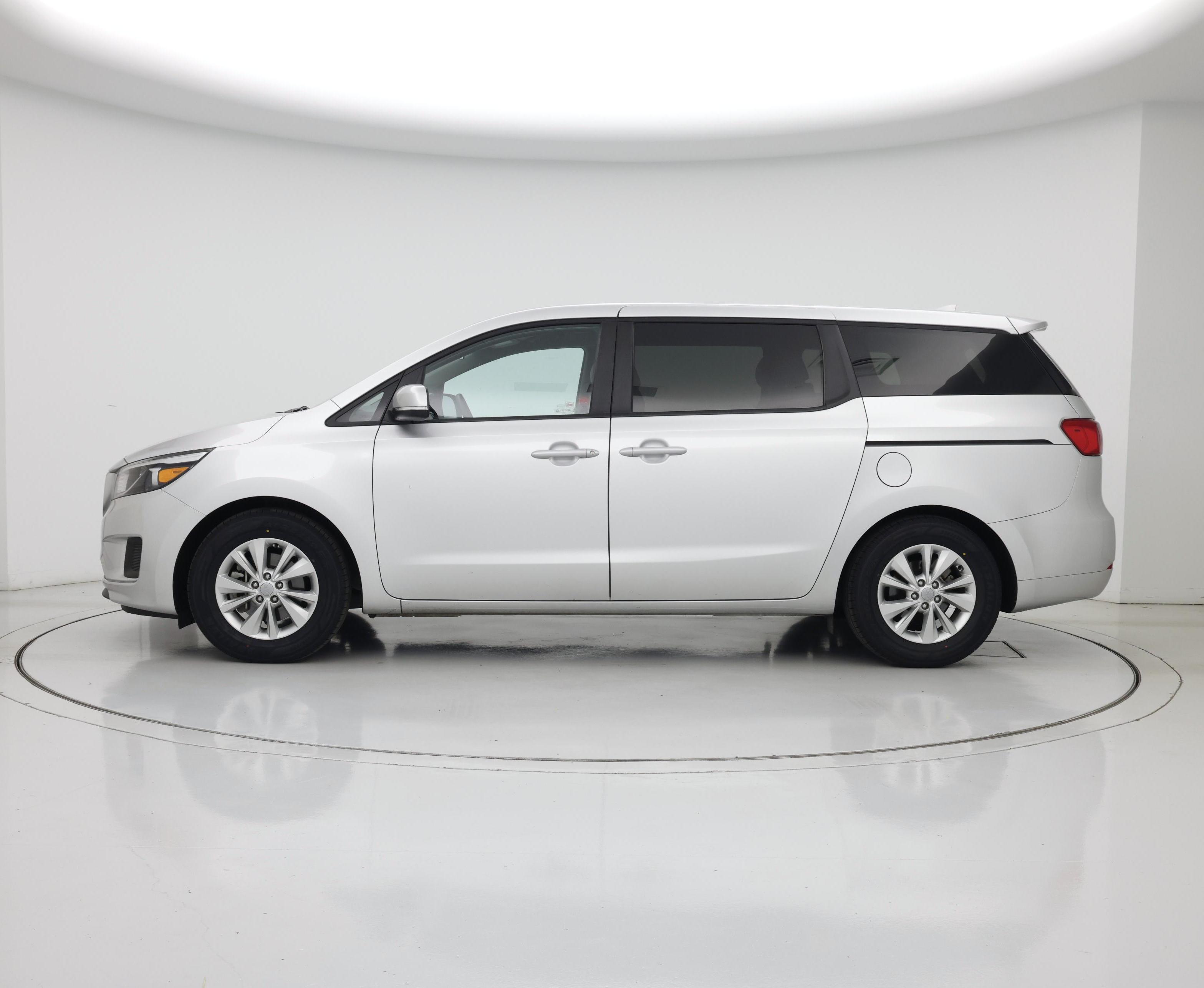 Thumbnail: 2017 Kia Sedona - 3