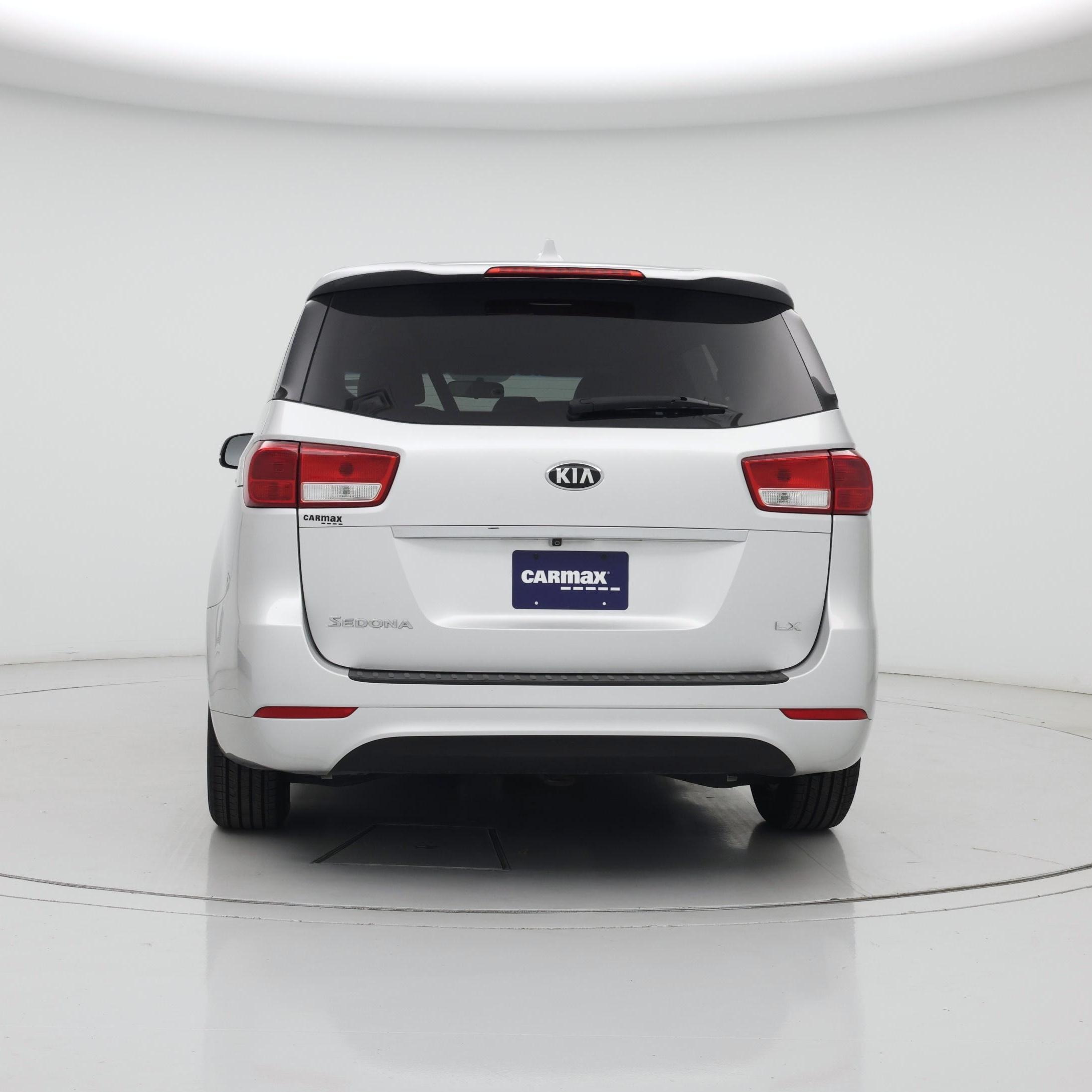 Thumbnail: 2017 Kia Sedona - 6