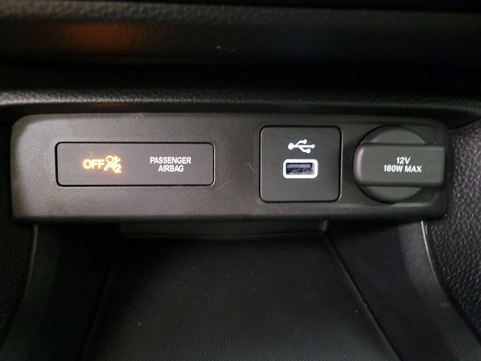 2024 Honda Civic Sport - Photo 19