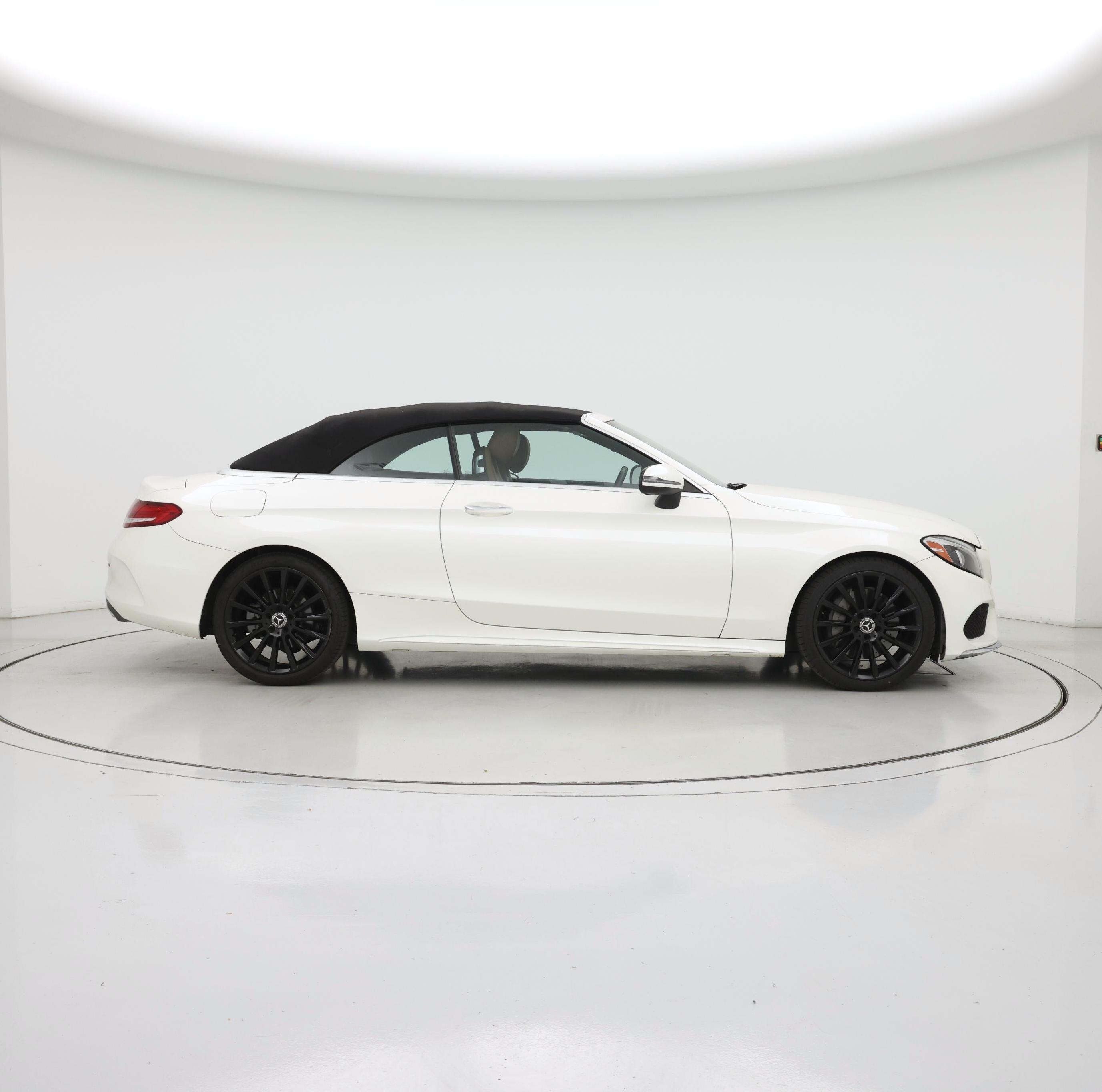 Thumbnail: 2017 Mercedes-Benz C-Class - 7