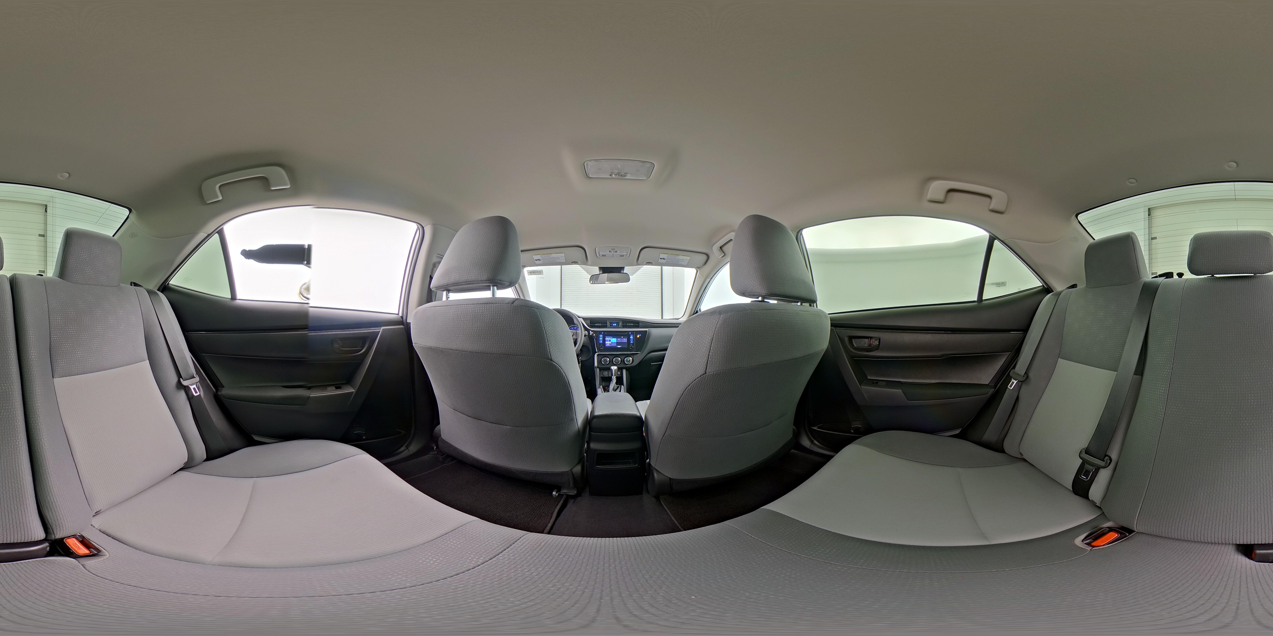 2018 Toyota Corolla L - Photo 25