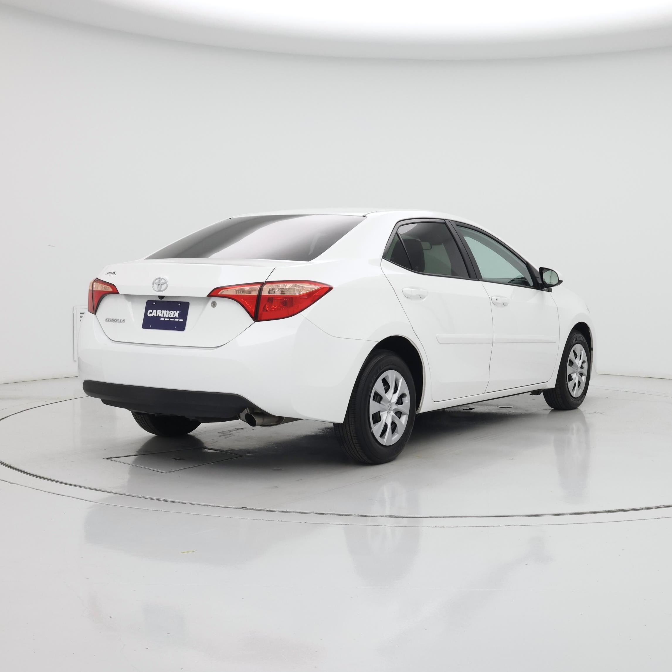 Thumbnail: 2018 Toyota Corolla - 8