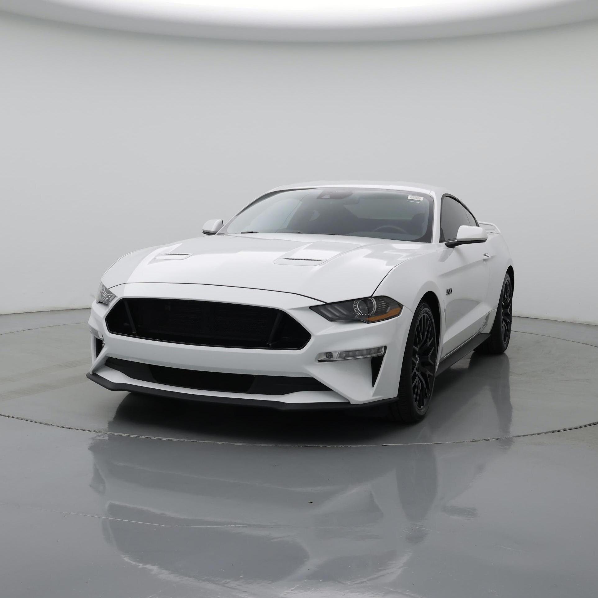 Thumbnail: 2021 Ford Mustang - 4