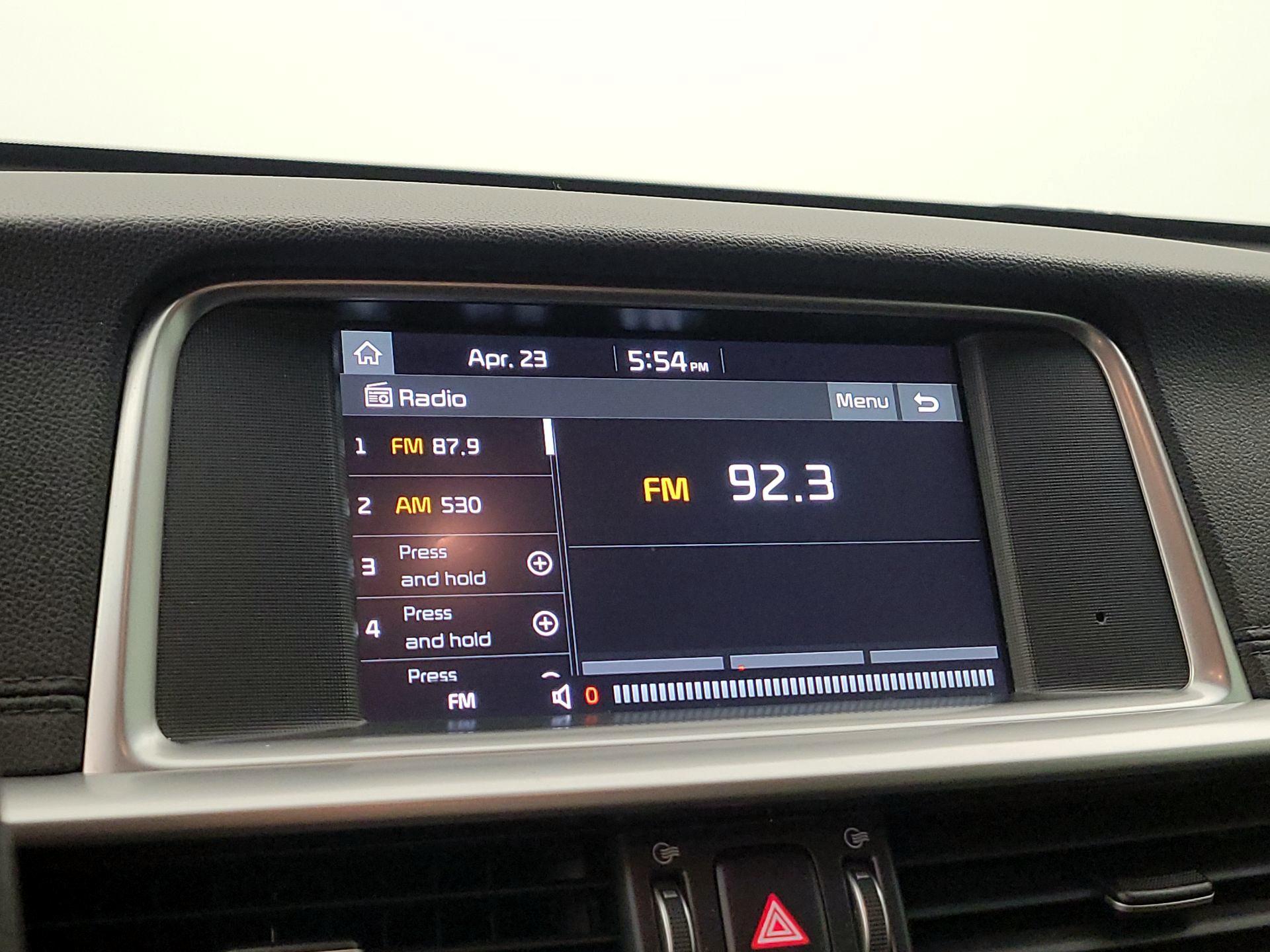 Thumbnail: 2020 Kia Optima - 15