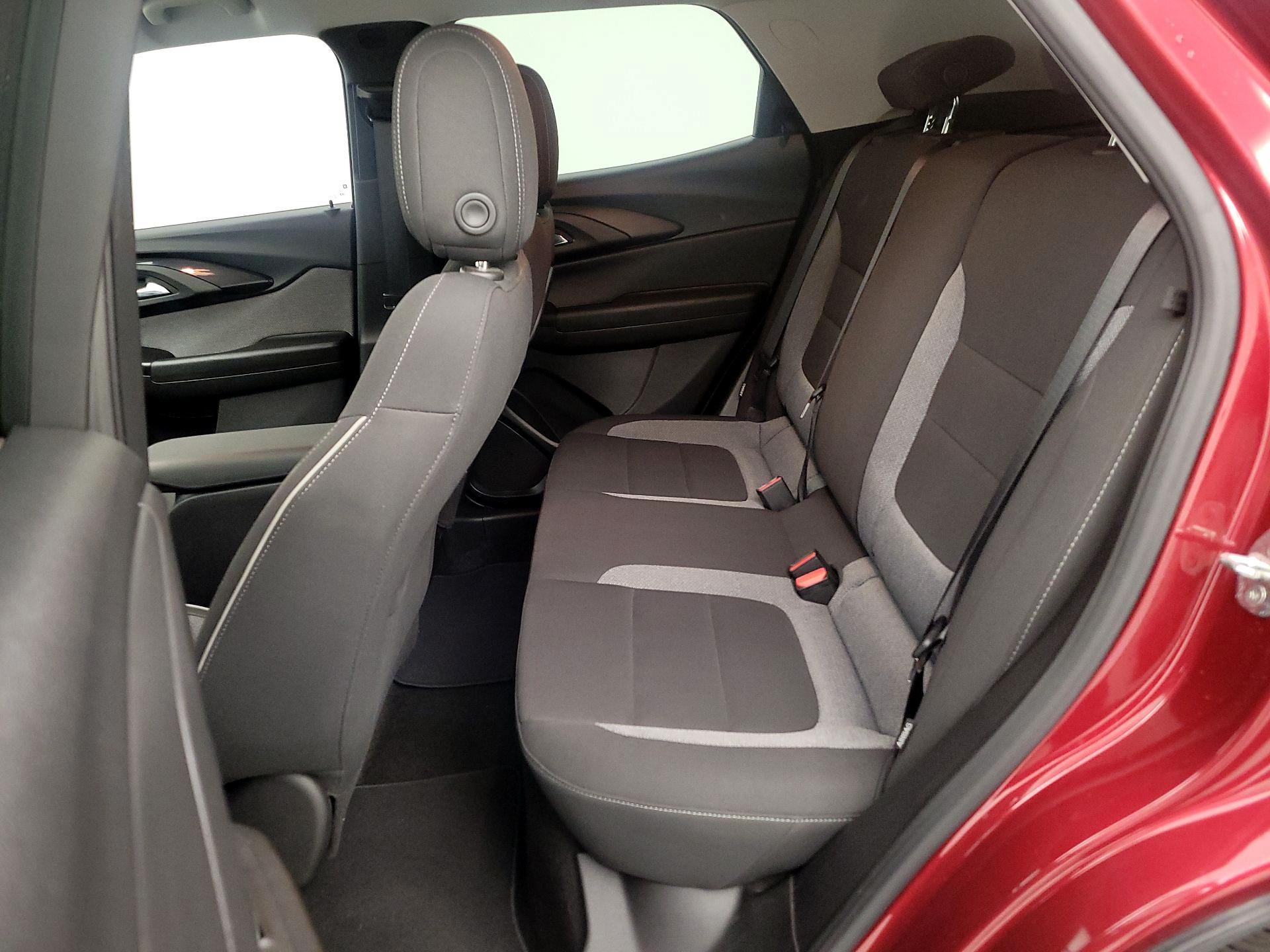 Thumbnail: 2022 Chevrolet TrailBlazer - 19