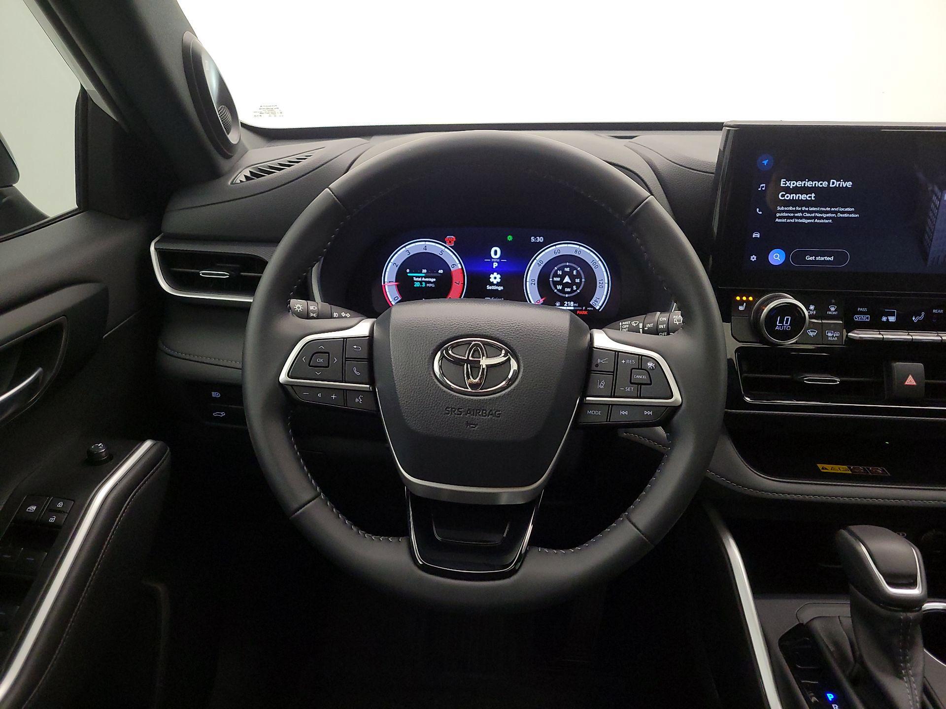 Thumbnail: 2026 Toyota Highlander - 10