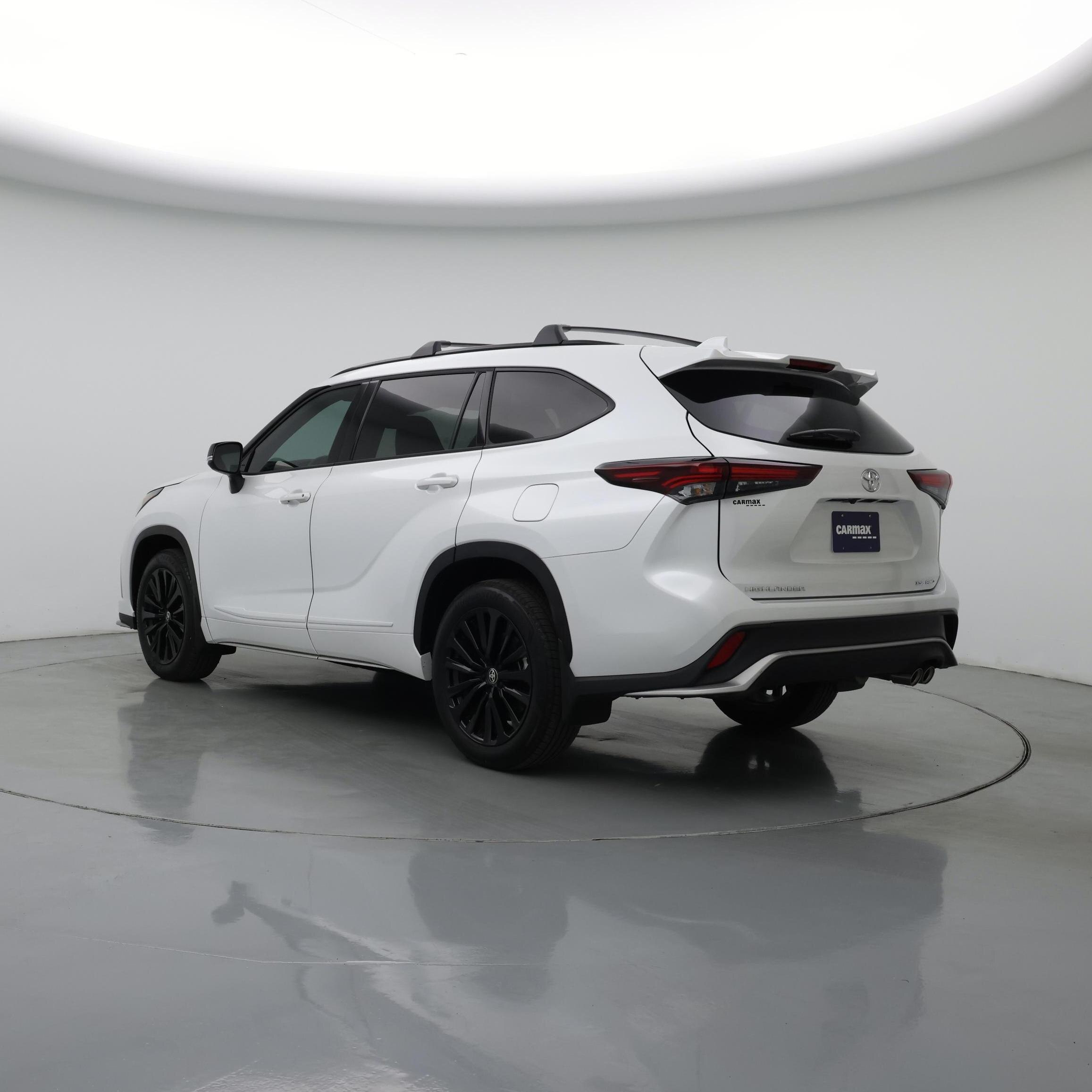 Thumbnail: 2026 Toyota Highlander - 2