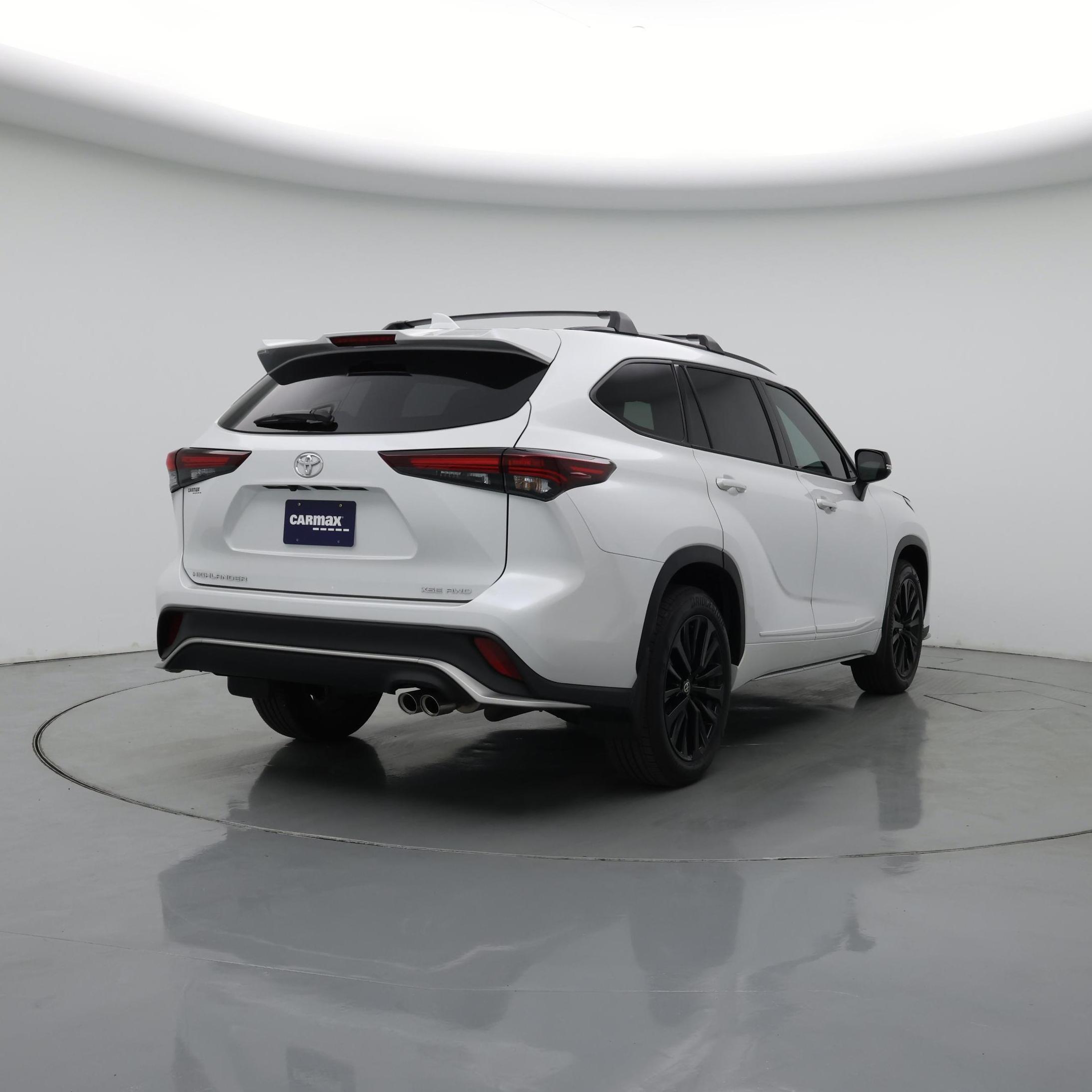 Thumbnail: 2026 Toyota Highlander - 8