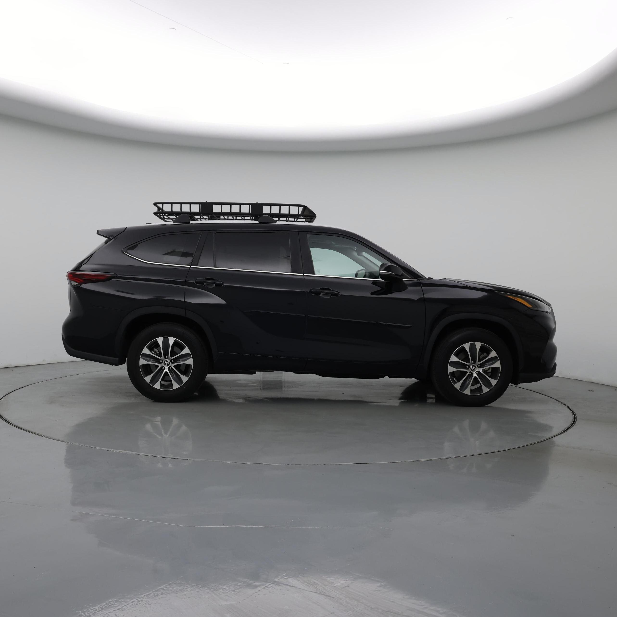 Thumbnail: 2024 Toyota Highlander - 7