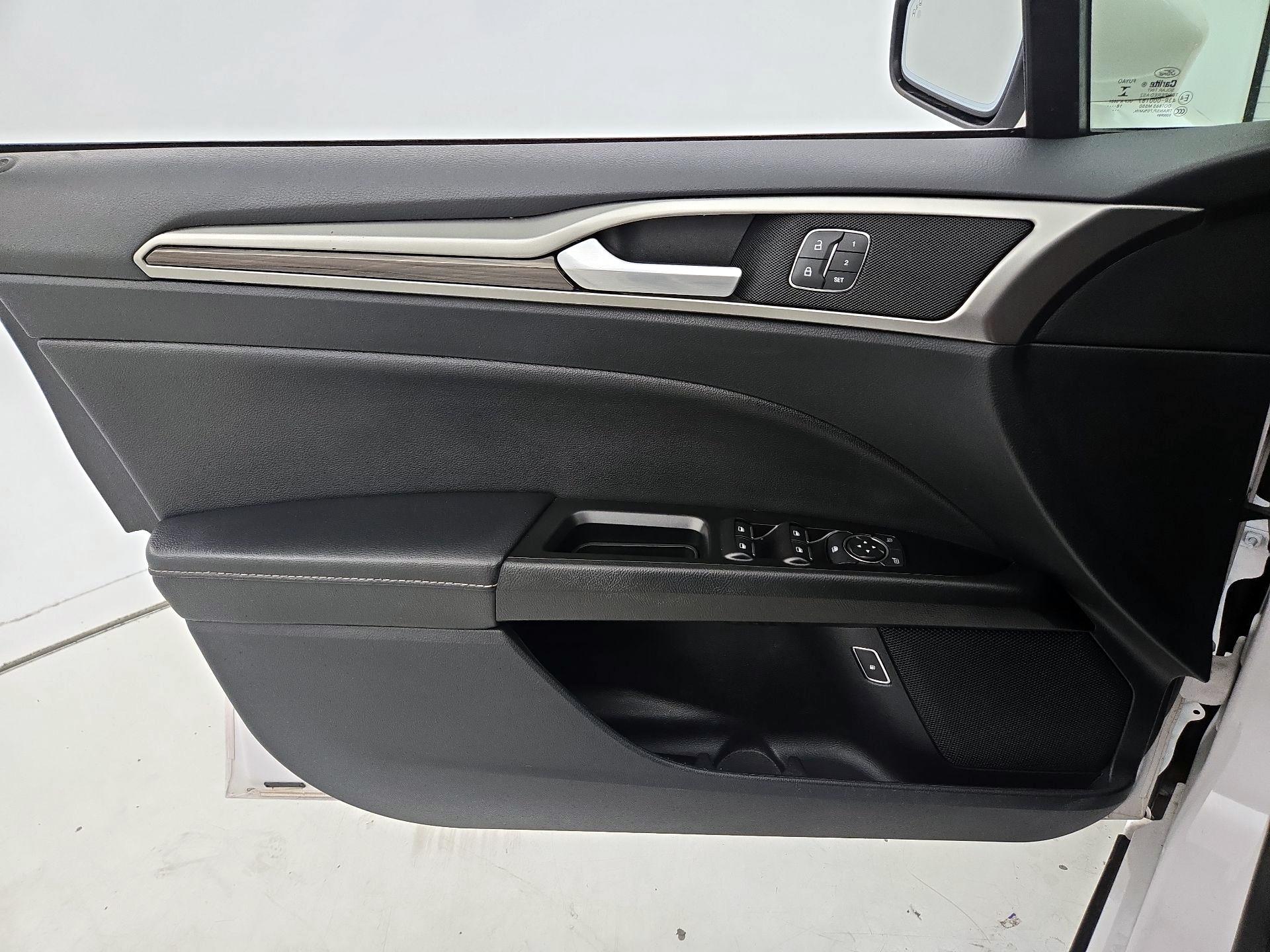 Thumbnail: 2019 Ford Fusion - 12