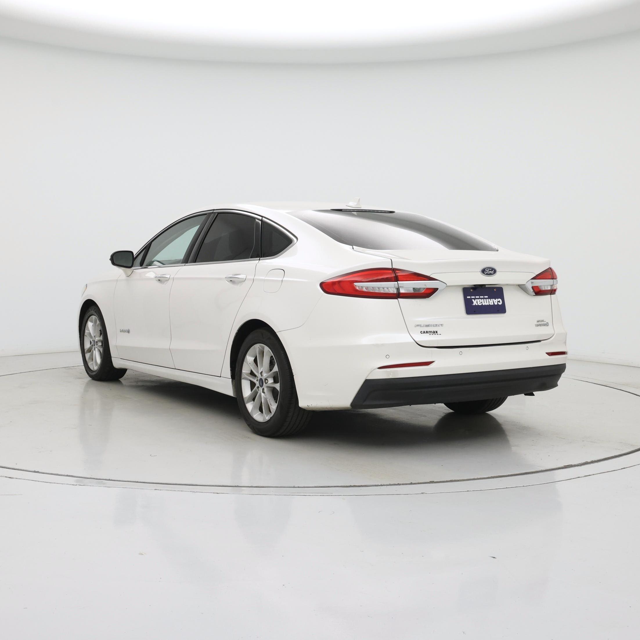 Thumbnail: 2019 Ford Fusion - 2