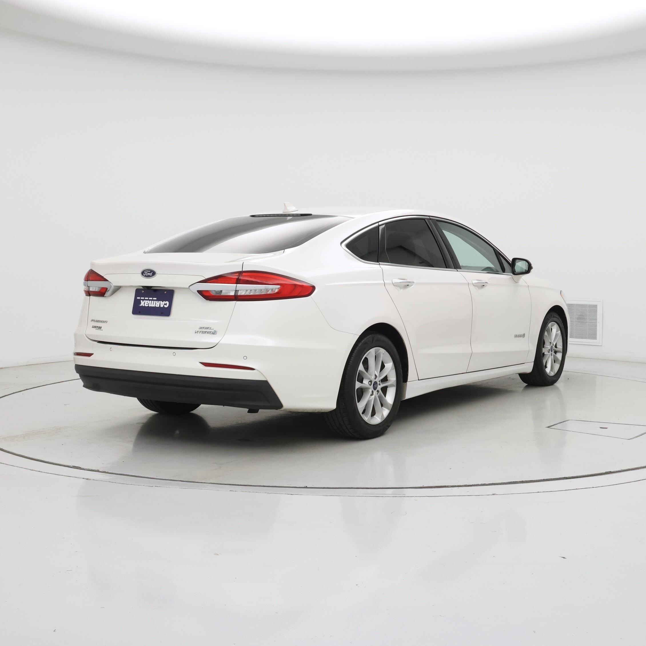 Thumbnail: 2019 Ford Fusion - 8