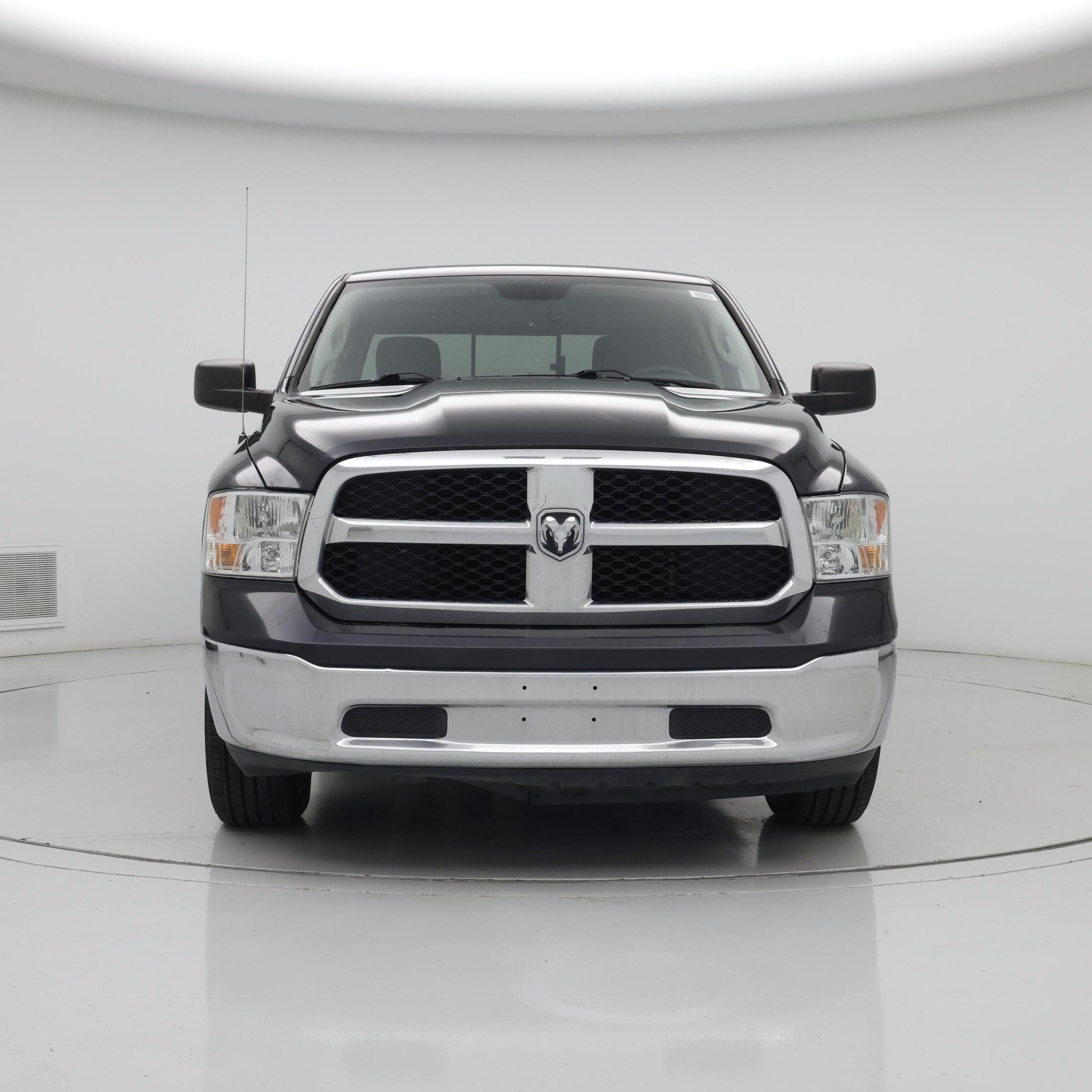 Thumbnail: 2020 RAM 1500 Classic - 5